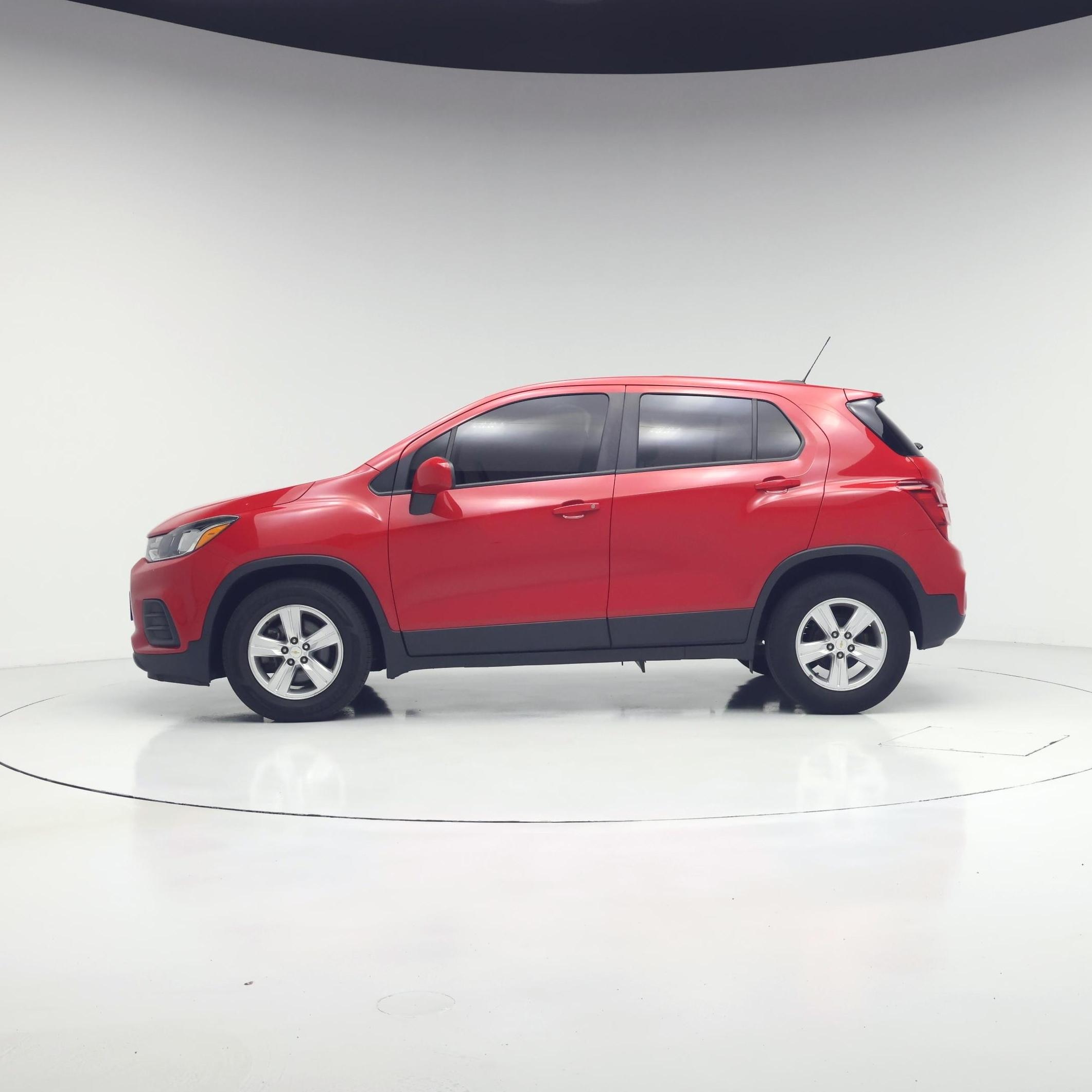 Thumbnail: 2020 Chevrolet Trax - 3