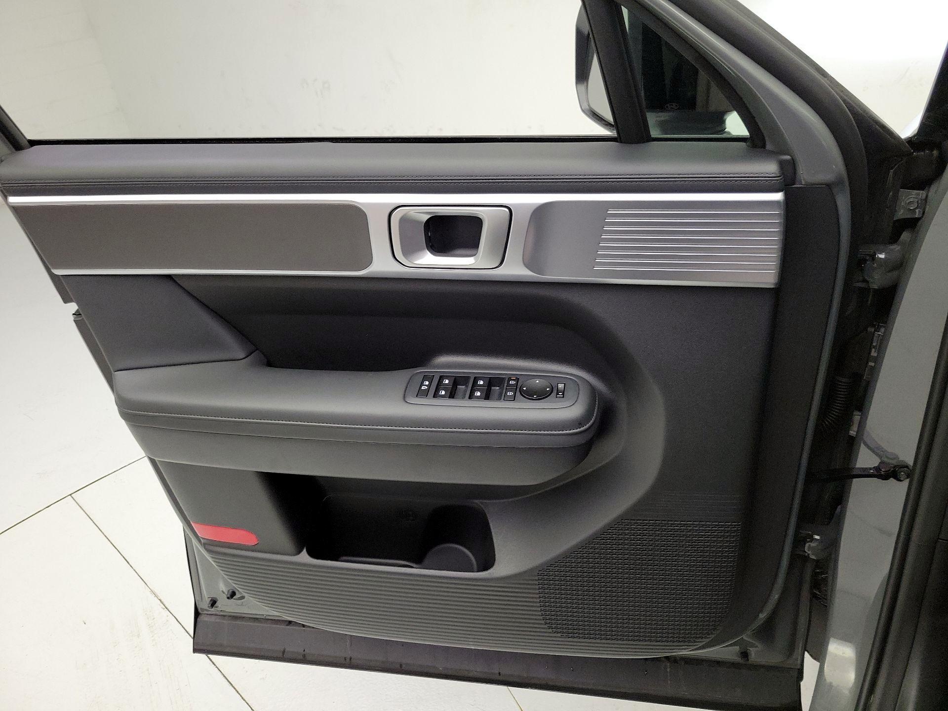 Thumbnail: 2025 Hyundai Santa Fe - 12