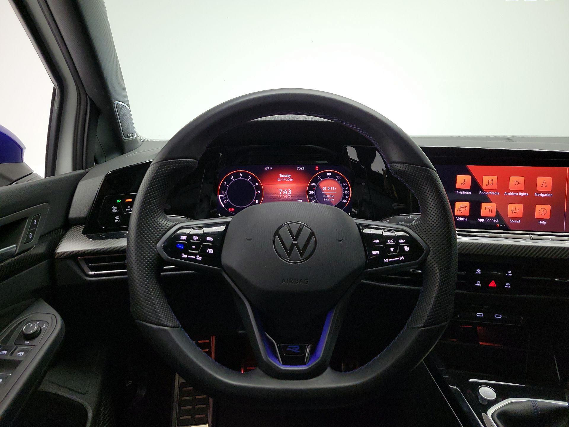 Thumbnail: 2023 Volkswagen Golf - 10