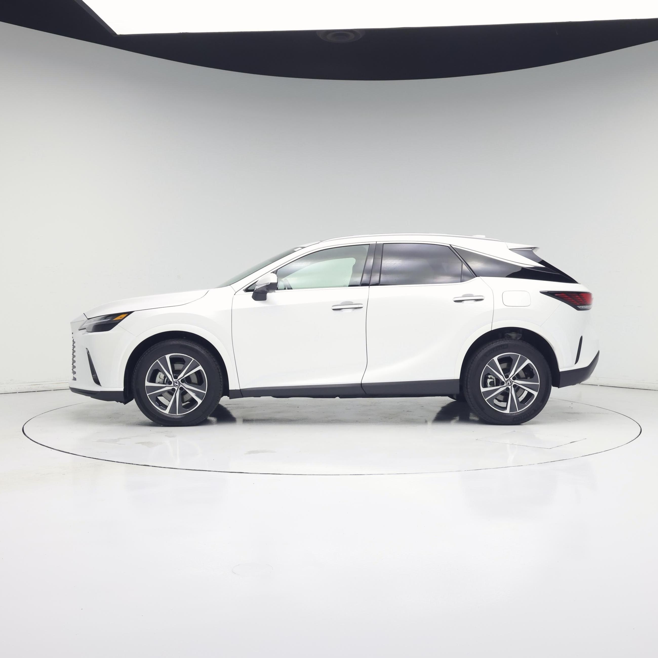 Thumbnail: 2024 Lexus RX - 3