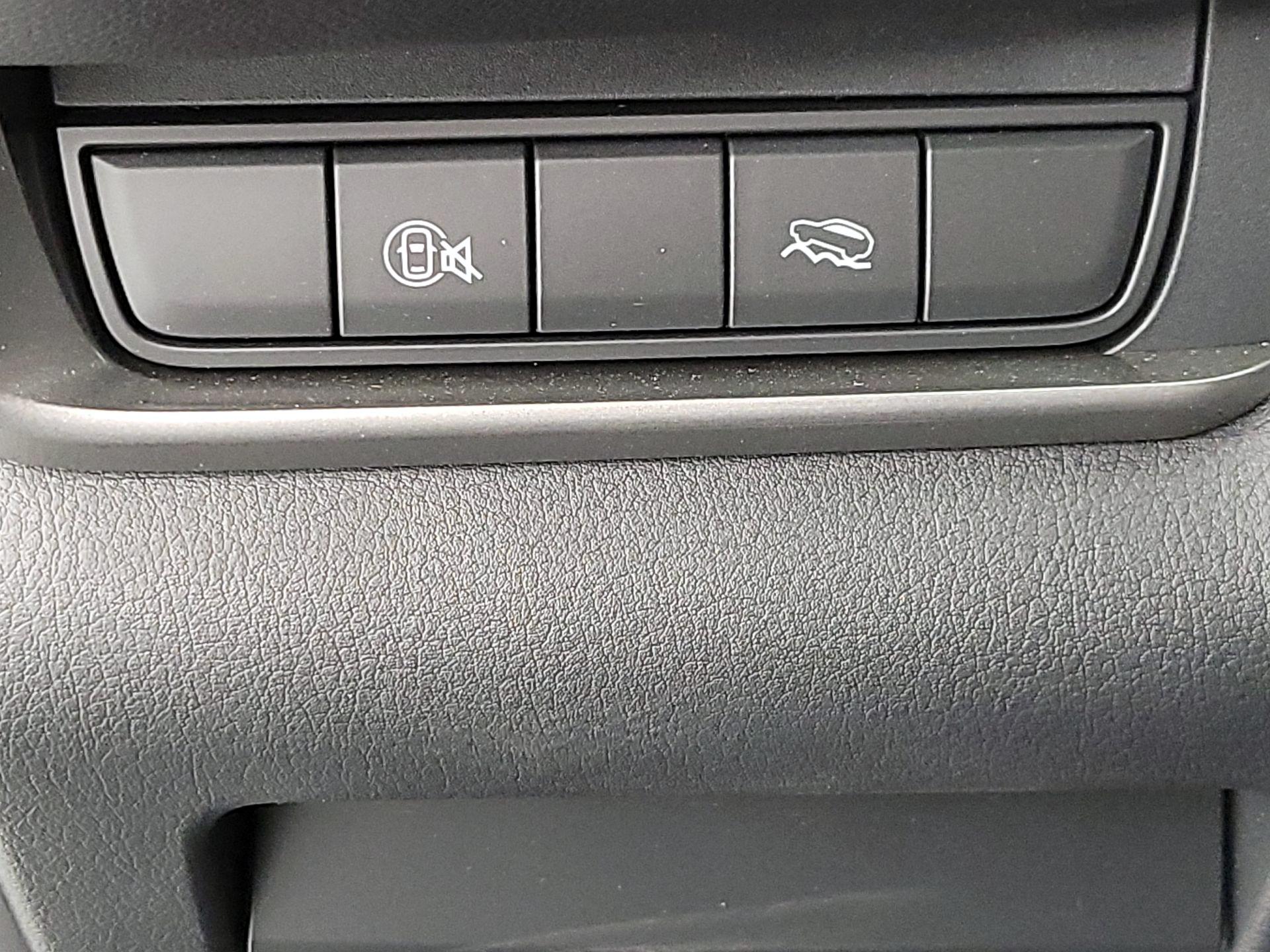 Thumbnail: 2025 Mazda CX-30 - 13