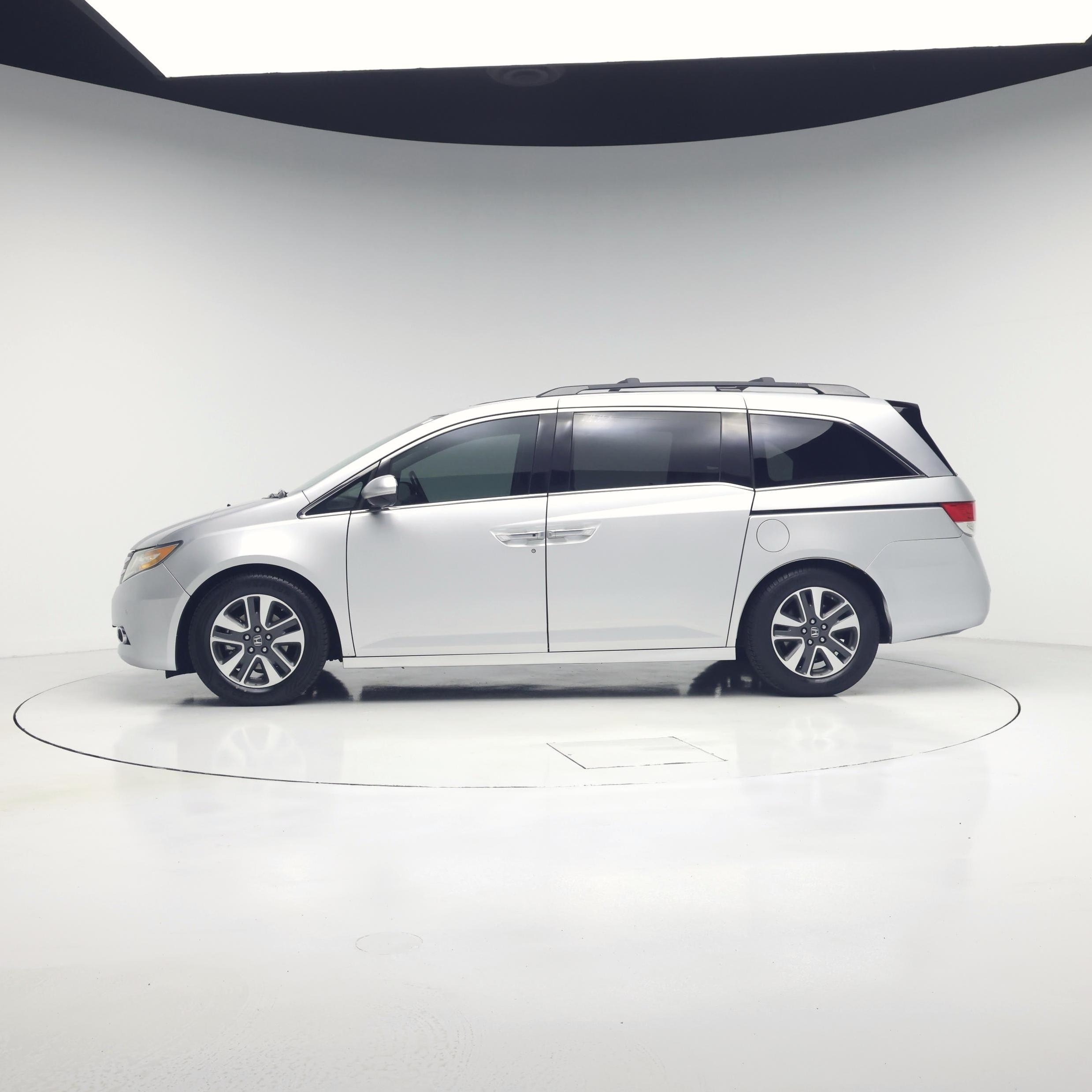 Thumbnail: 2014 Honda Odyssey - 3