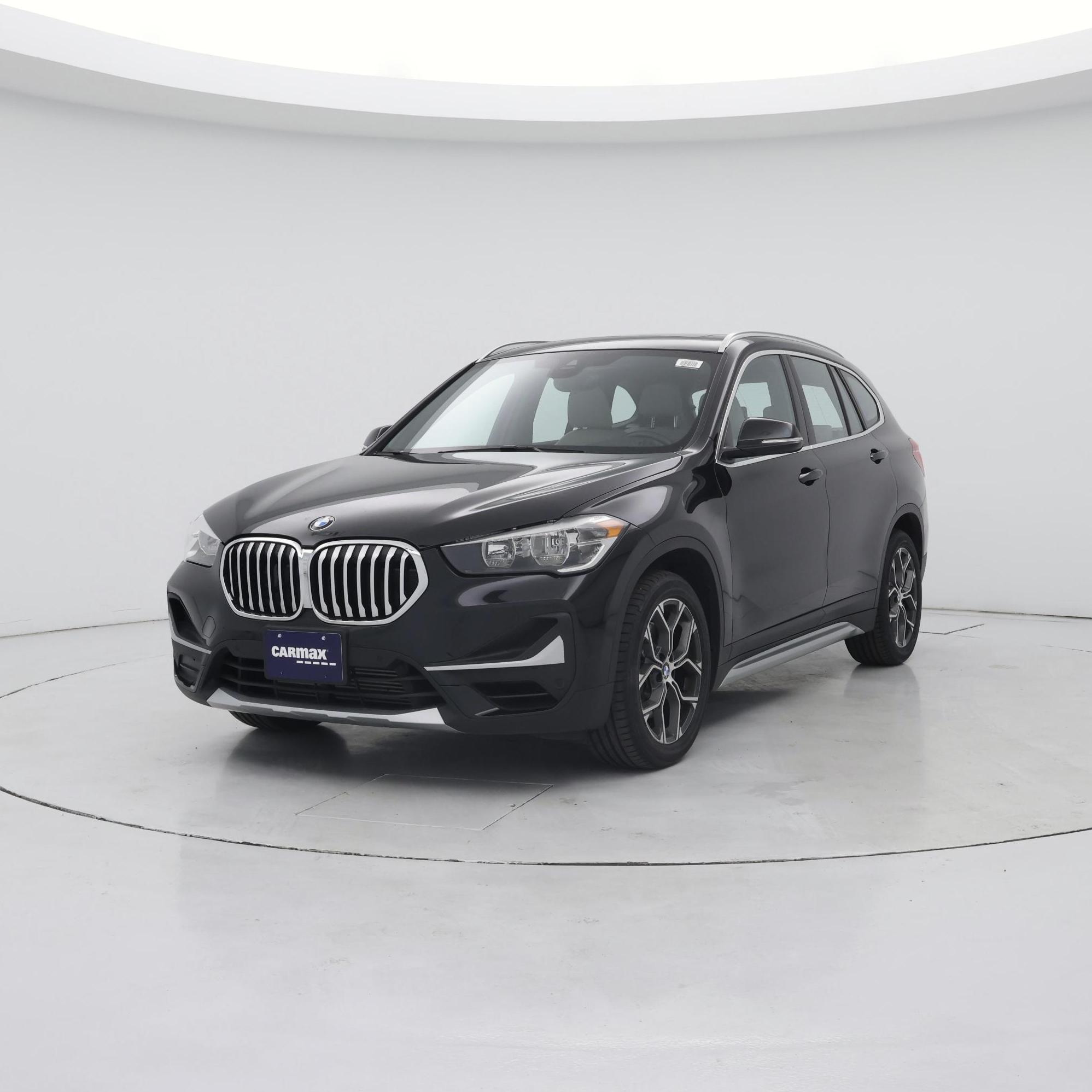 Thumbnail: 2021 BMW X1 - 4