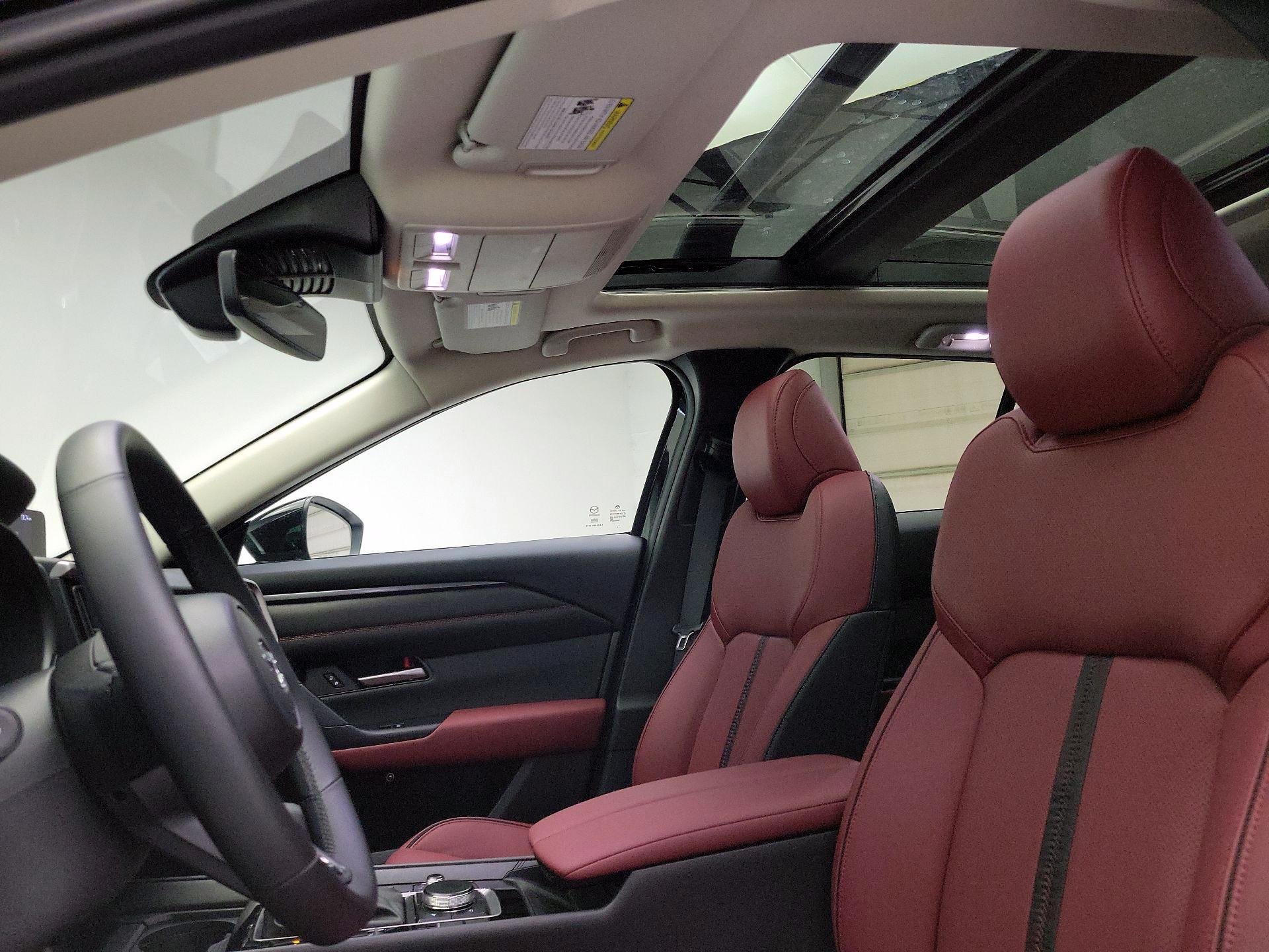 Thumbnail: 2025 Mazda CX-50 - 19