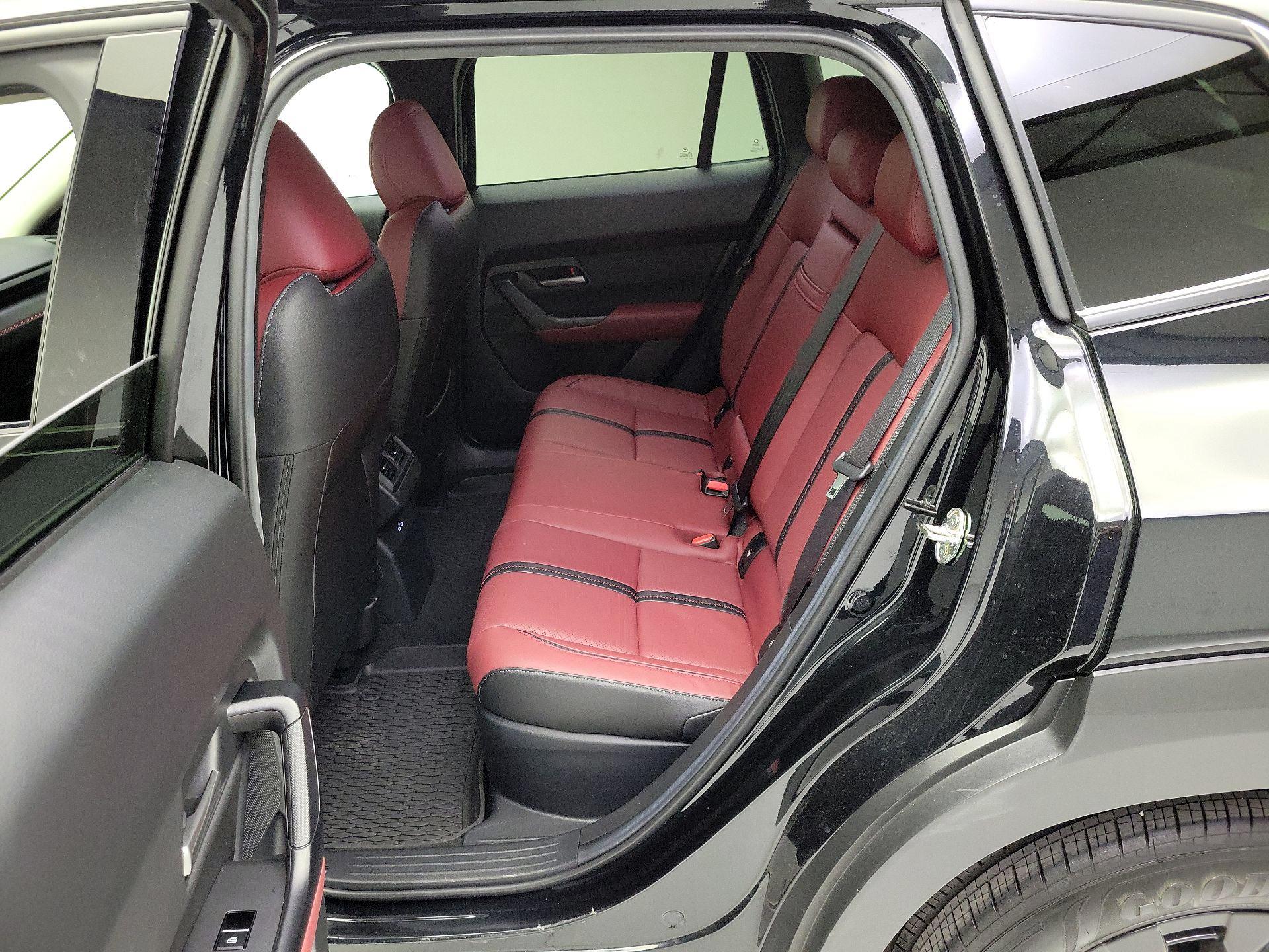 Thumbnail: 2025 Mazda CX-50 - 20