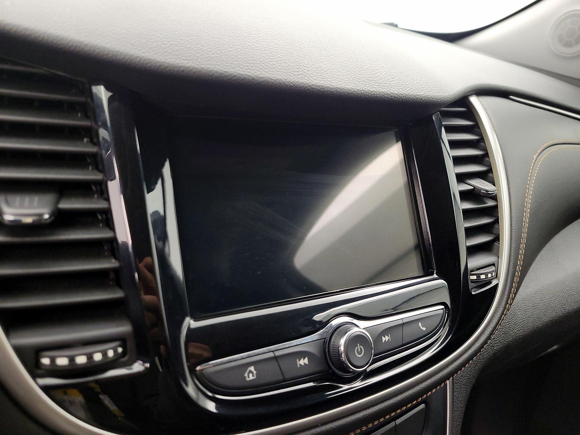 Thumbnail: 2019 Chevrolet Trax - 14