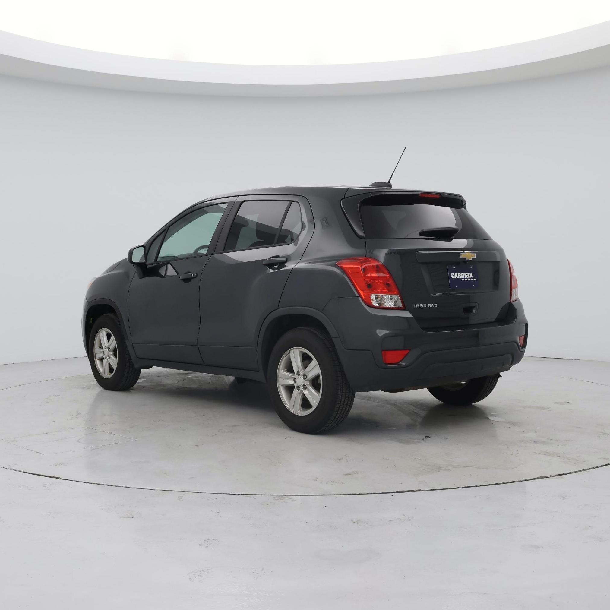 Thumbnail: 2019 Chevrolet Trax - 2