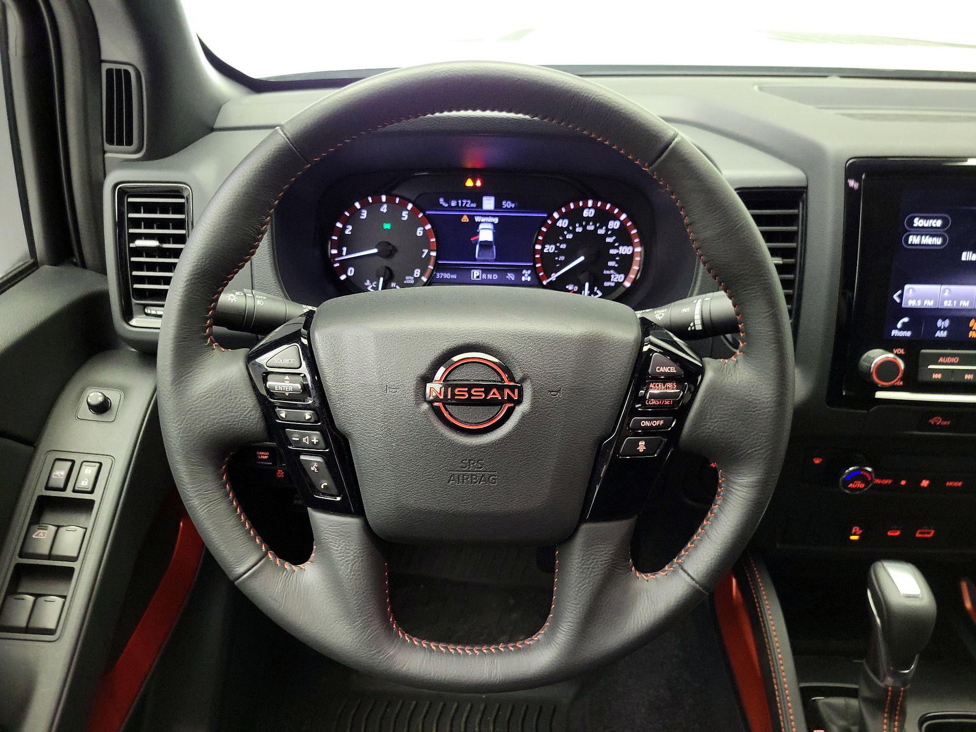 Thumbnail: 2024 Nissan Frontier - 10