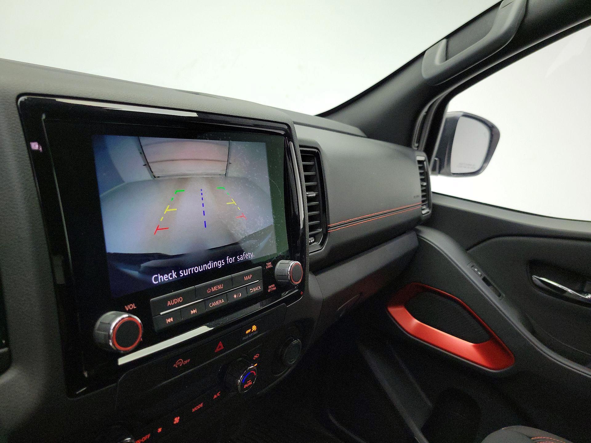 Thumbnail: 2024 Nissan Frontier - 15