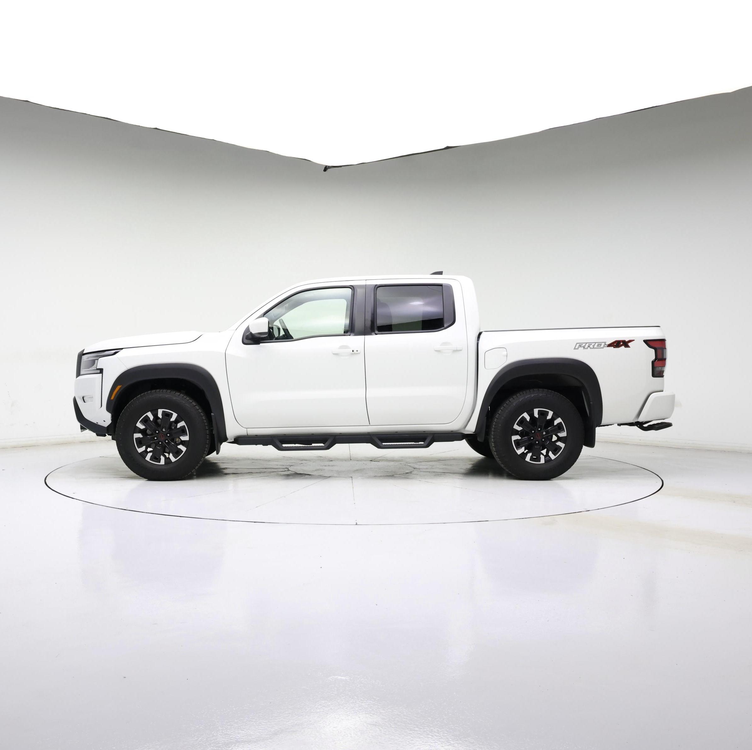 Thumbnail: 2024 Nissan Frontier - 3