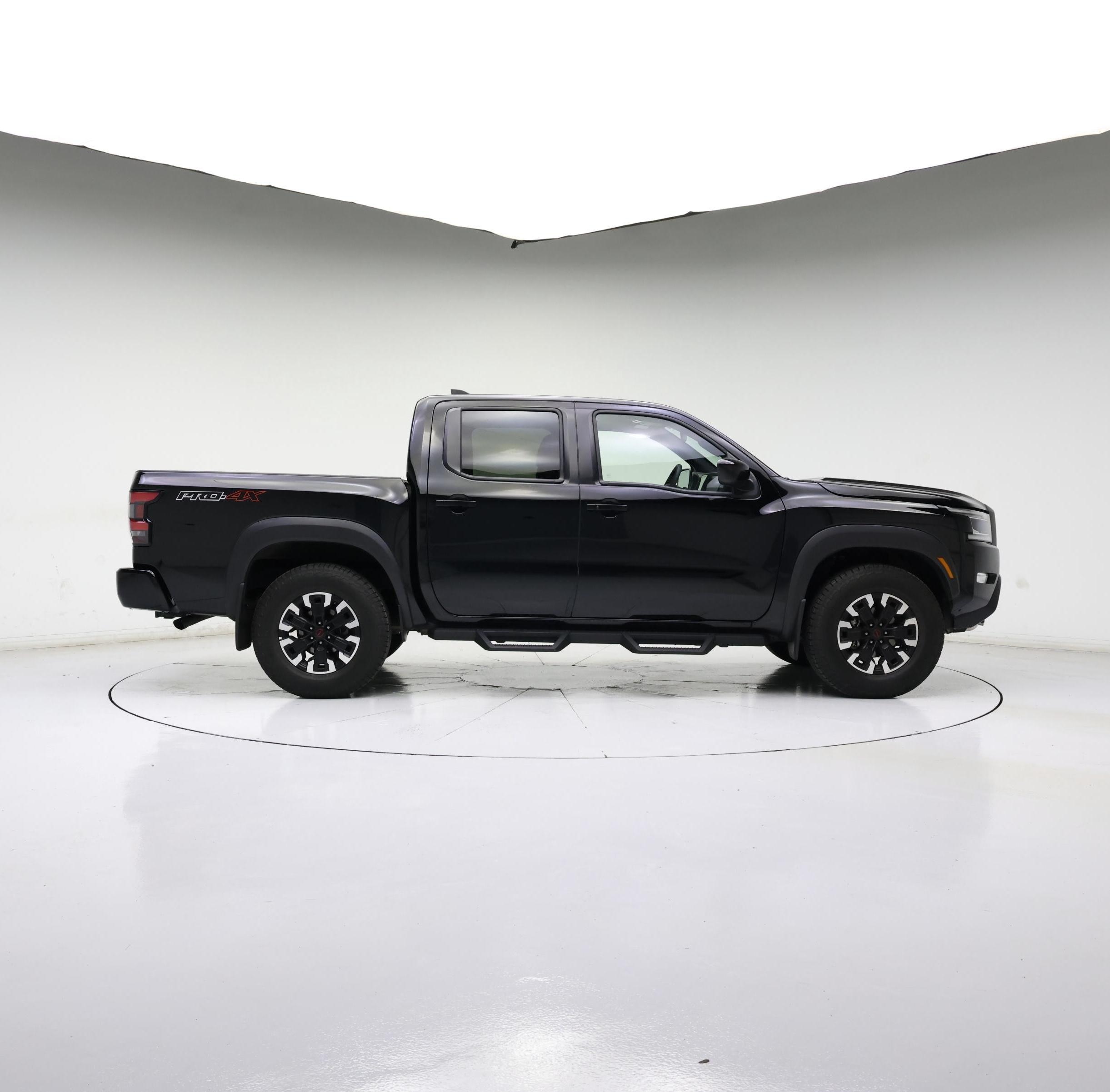 Thumbnail: 2023 Nissan Frontier - 3