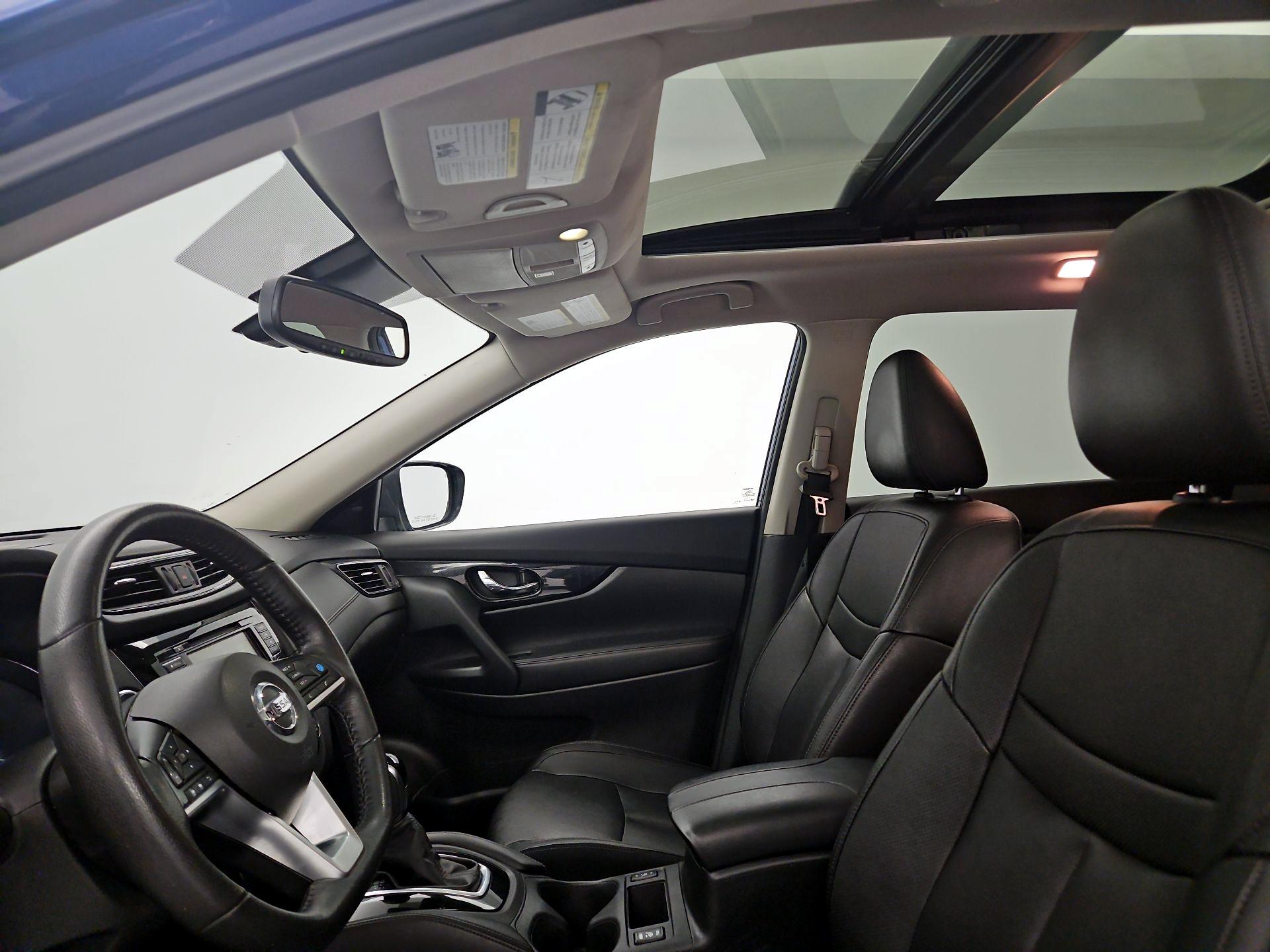Thumbnail: 2020 Nissan Rogue - 20