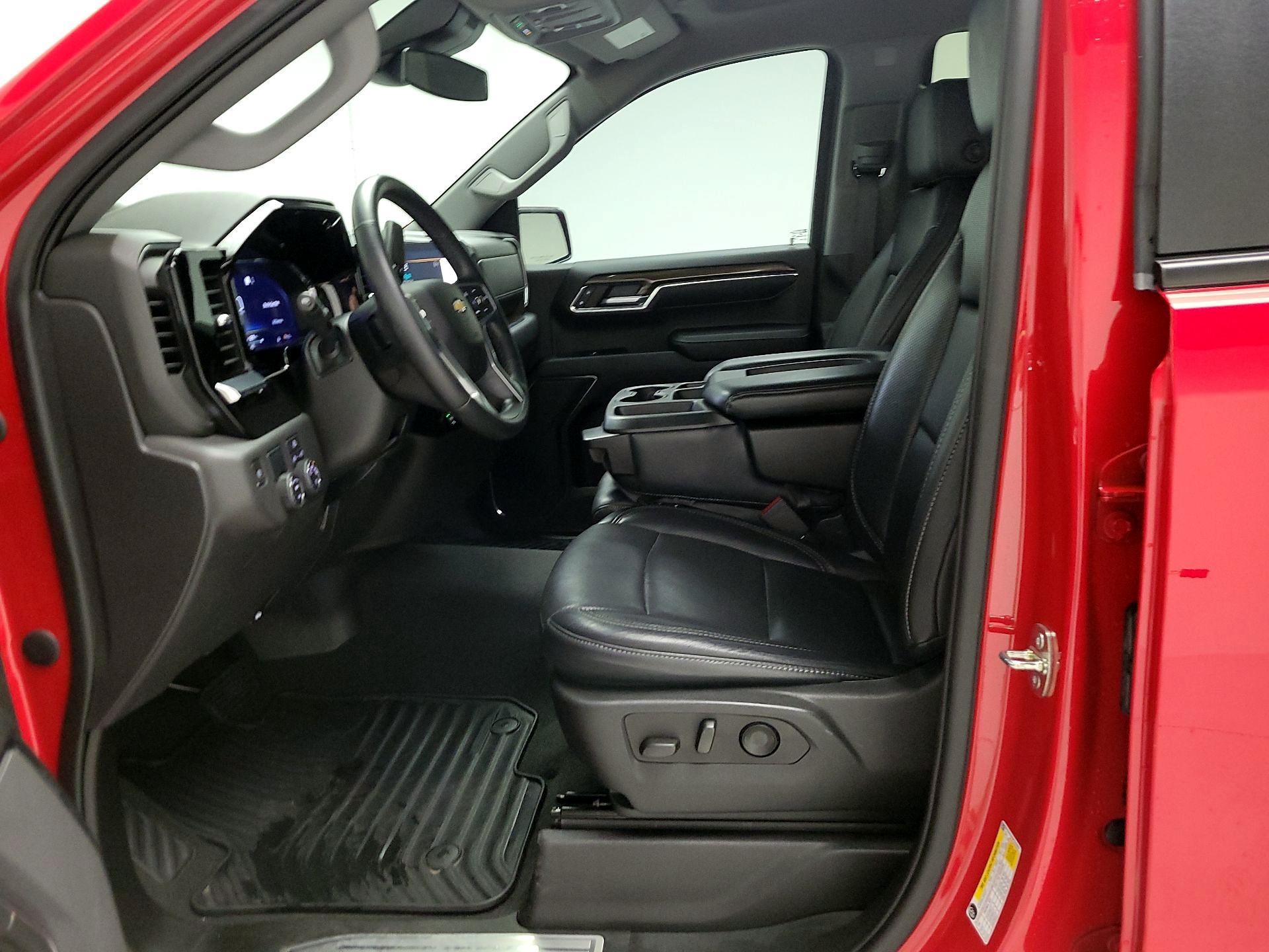 Thumbnail: 2023 Chevrolet Silverado 1500 - 11