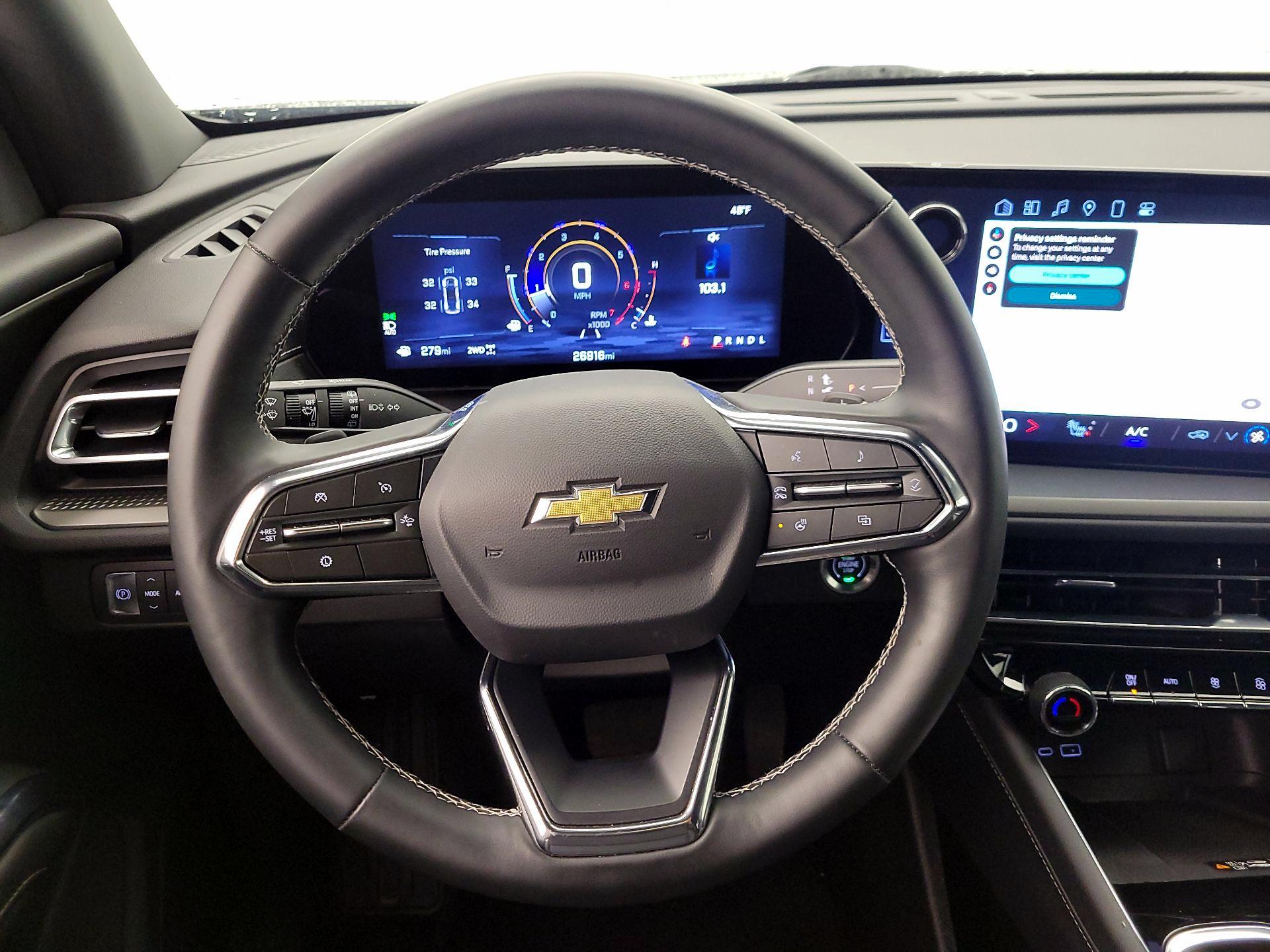 Thumbnail: 2025 Chevrolet Traverse - 10