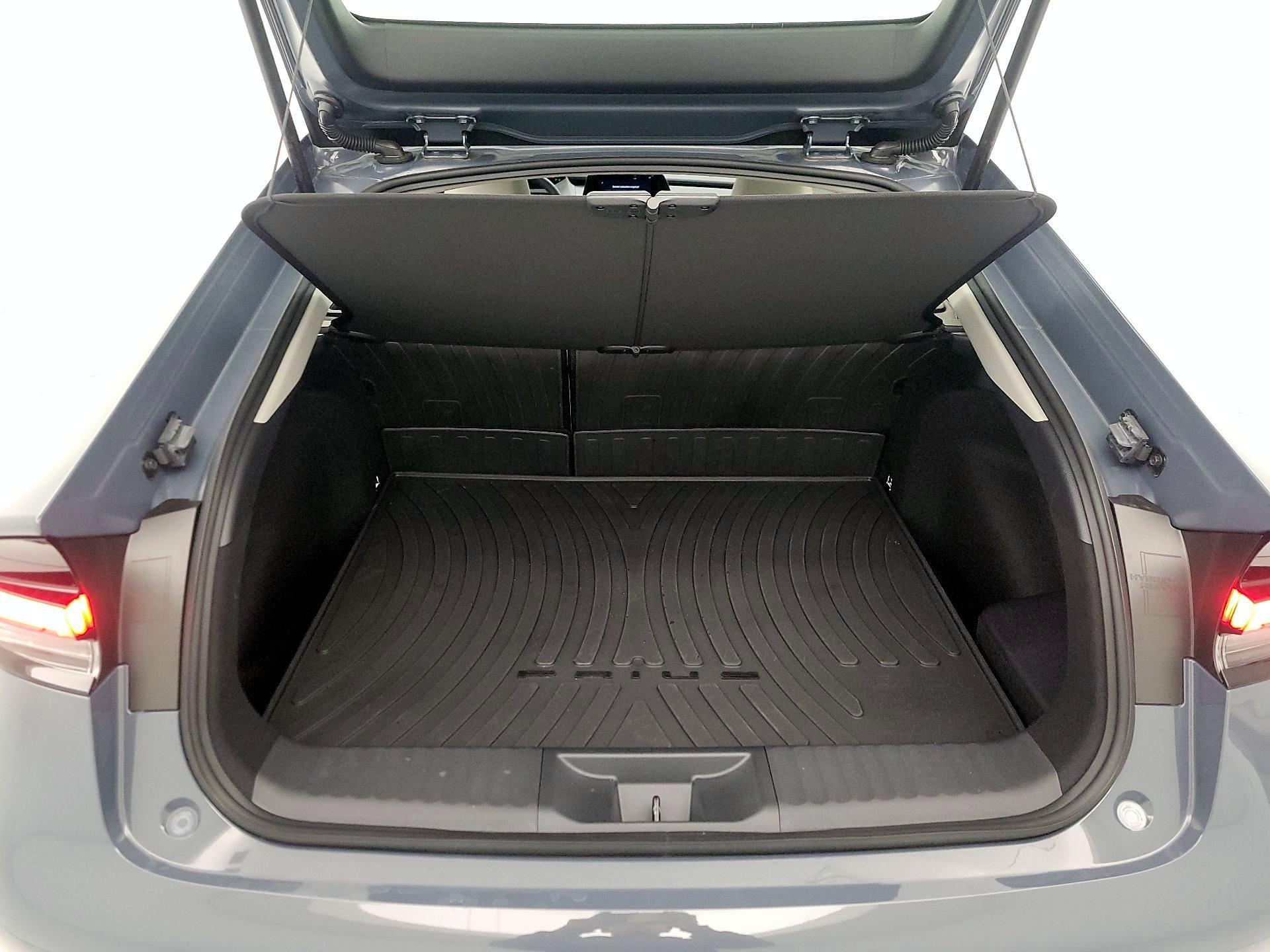 Thumbnail: 2026 Toyota Prius - 20