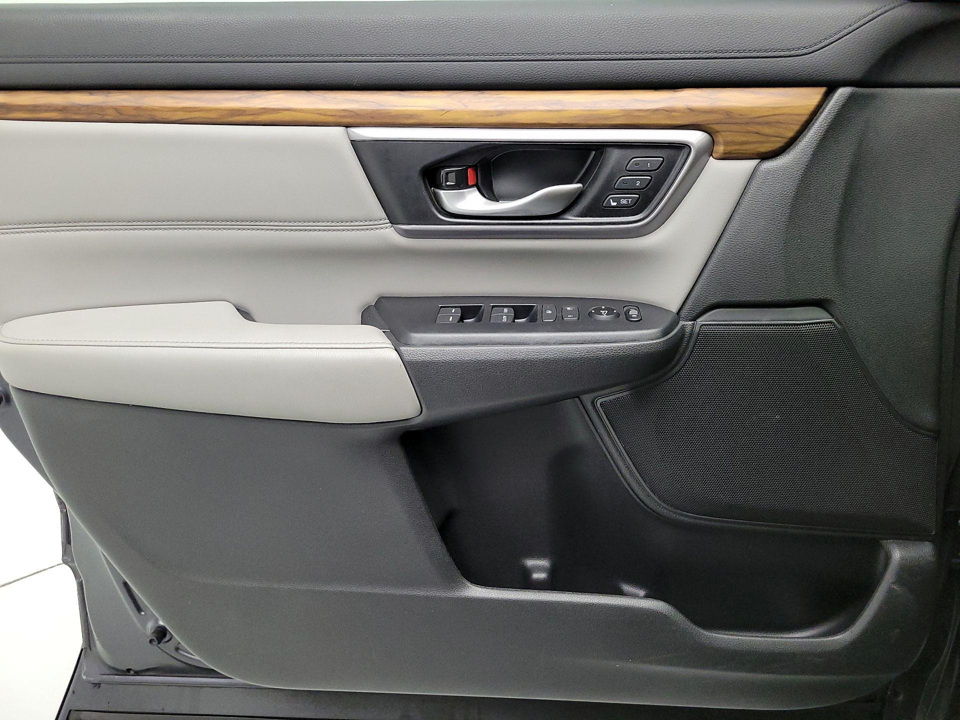 Thumbnail: 2017 Honda CR-V - 12