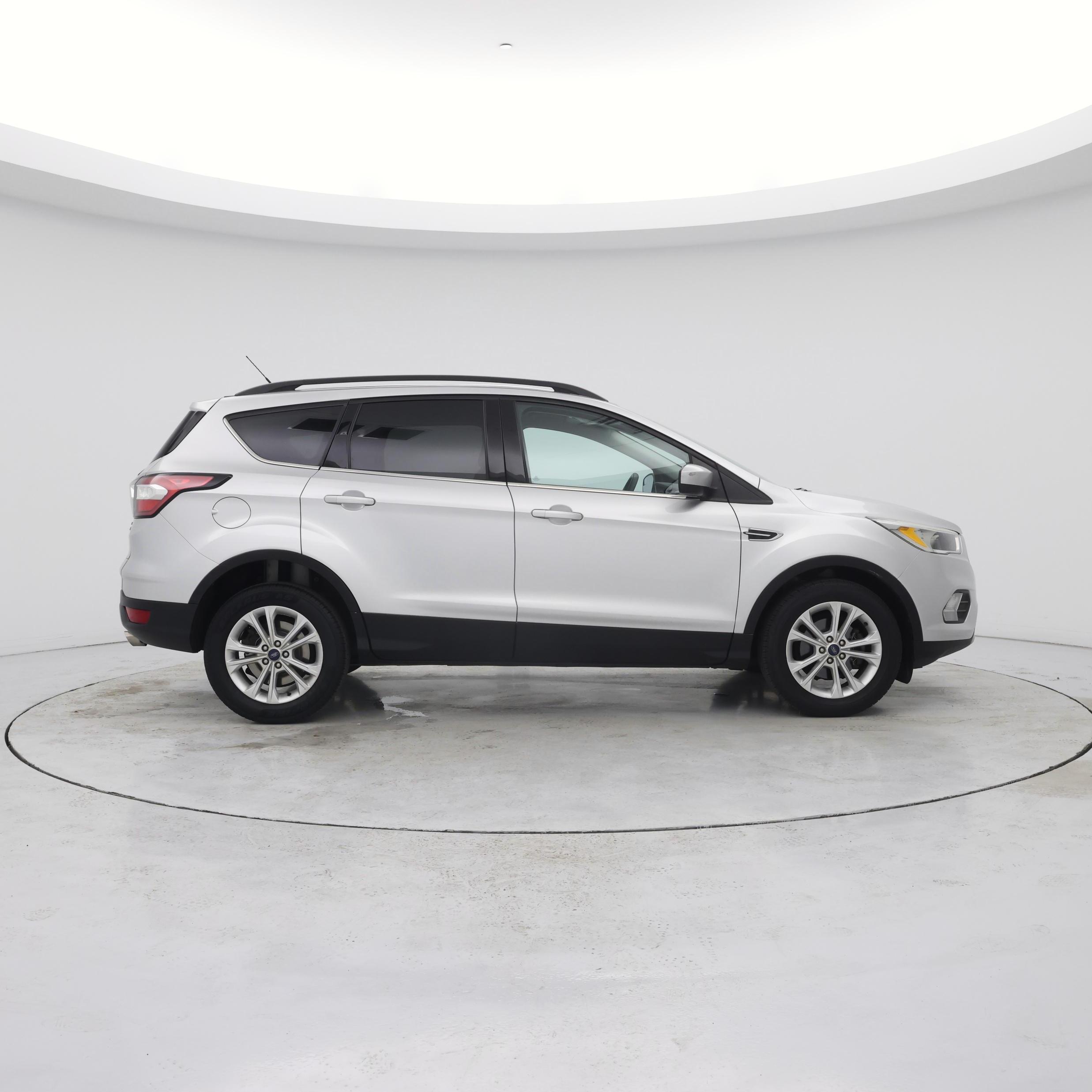 Thumbnail: 2018 Ford Escape - 7