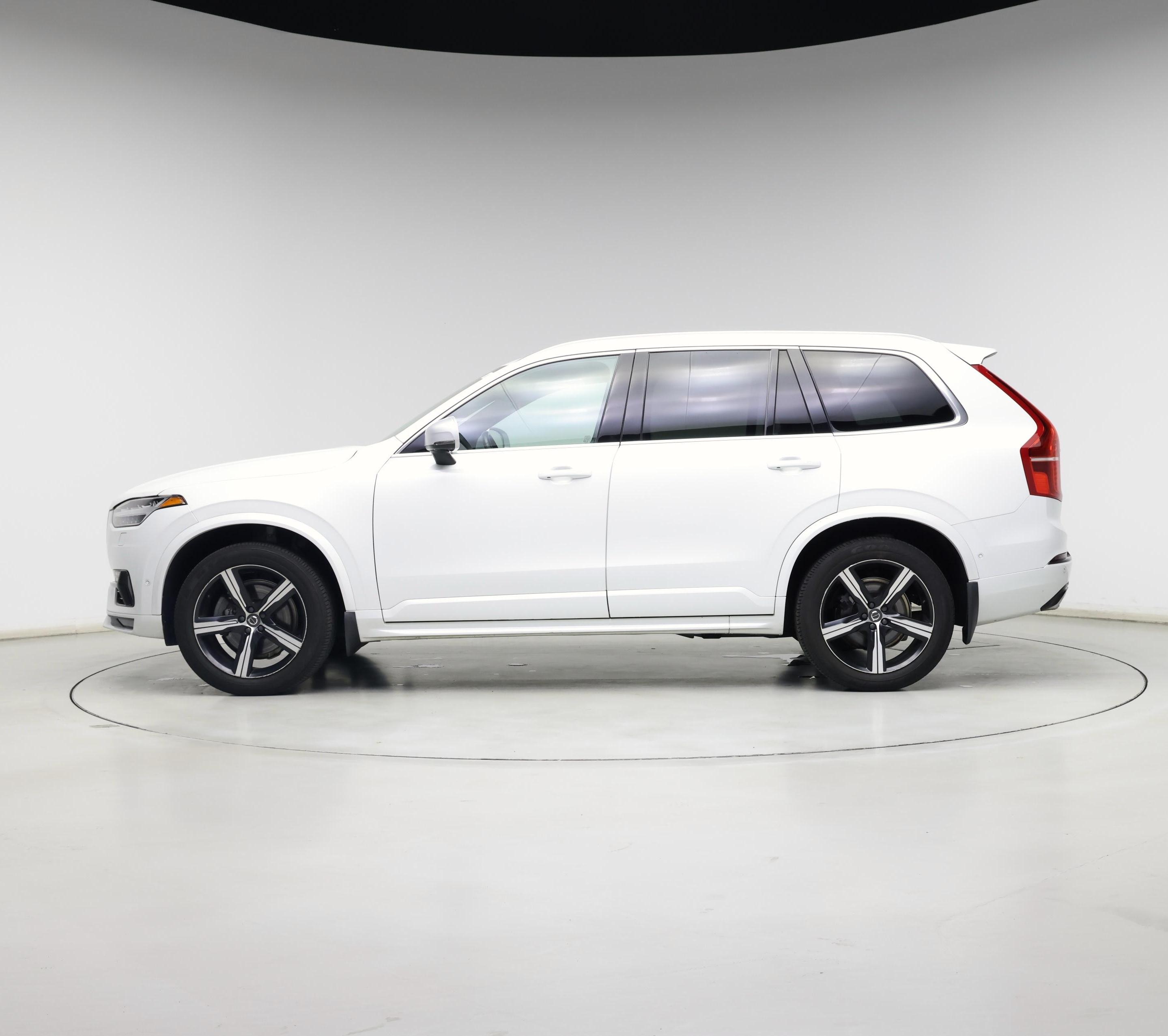 Thumbnail: 2019 Volvo XC90 - 3