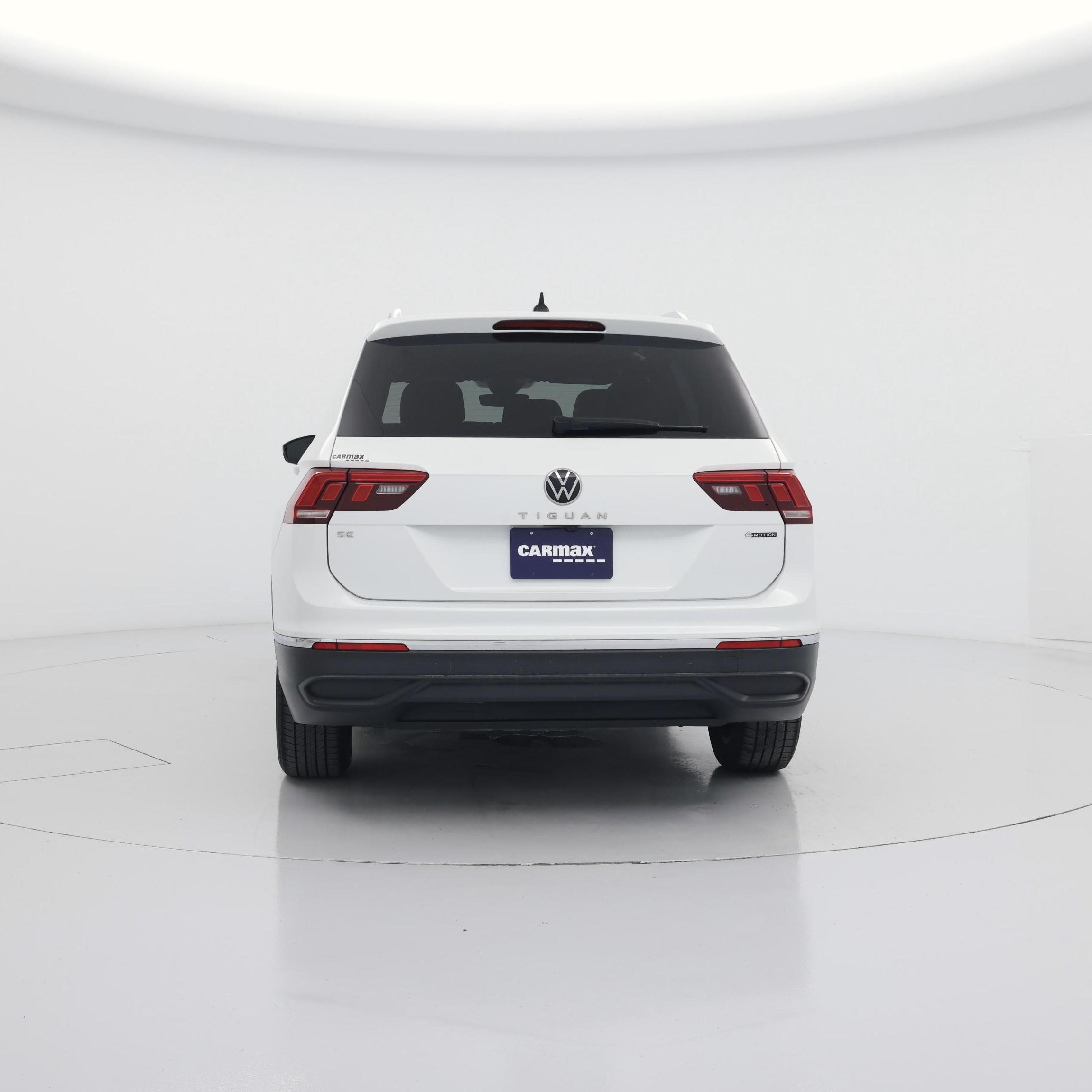 Thumbnail: 2023 Volkswagen Tiguan - 6