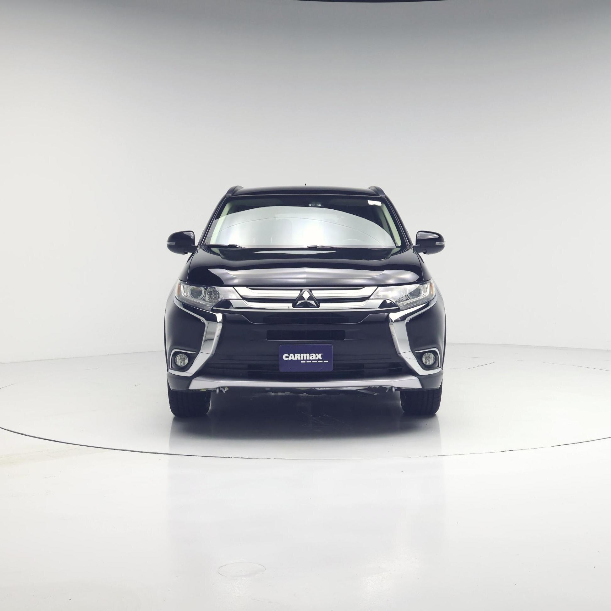 Thumbnail: 2016 Mitsubishi Outlander - 5