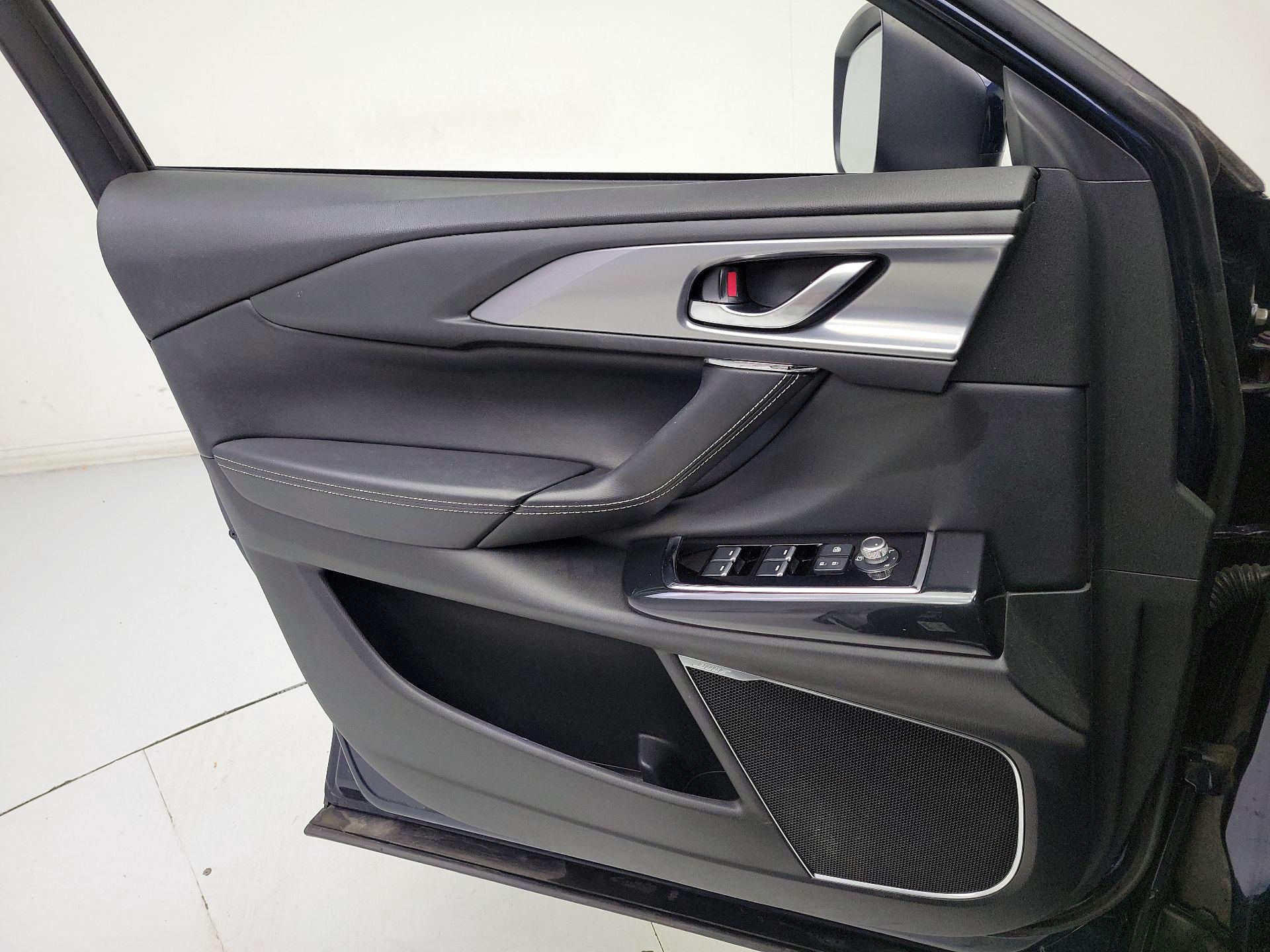Thumbnail: 2022 Mazda CX-9 - 12