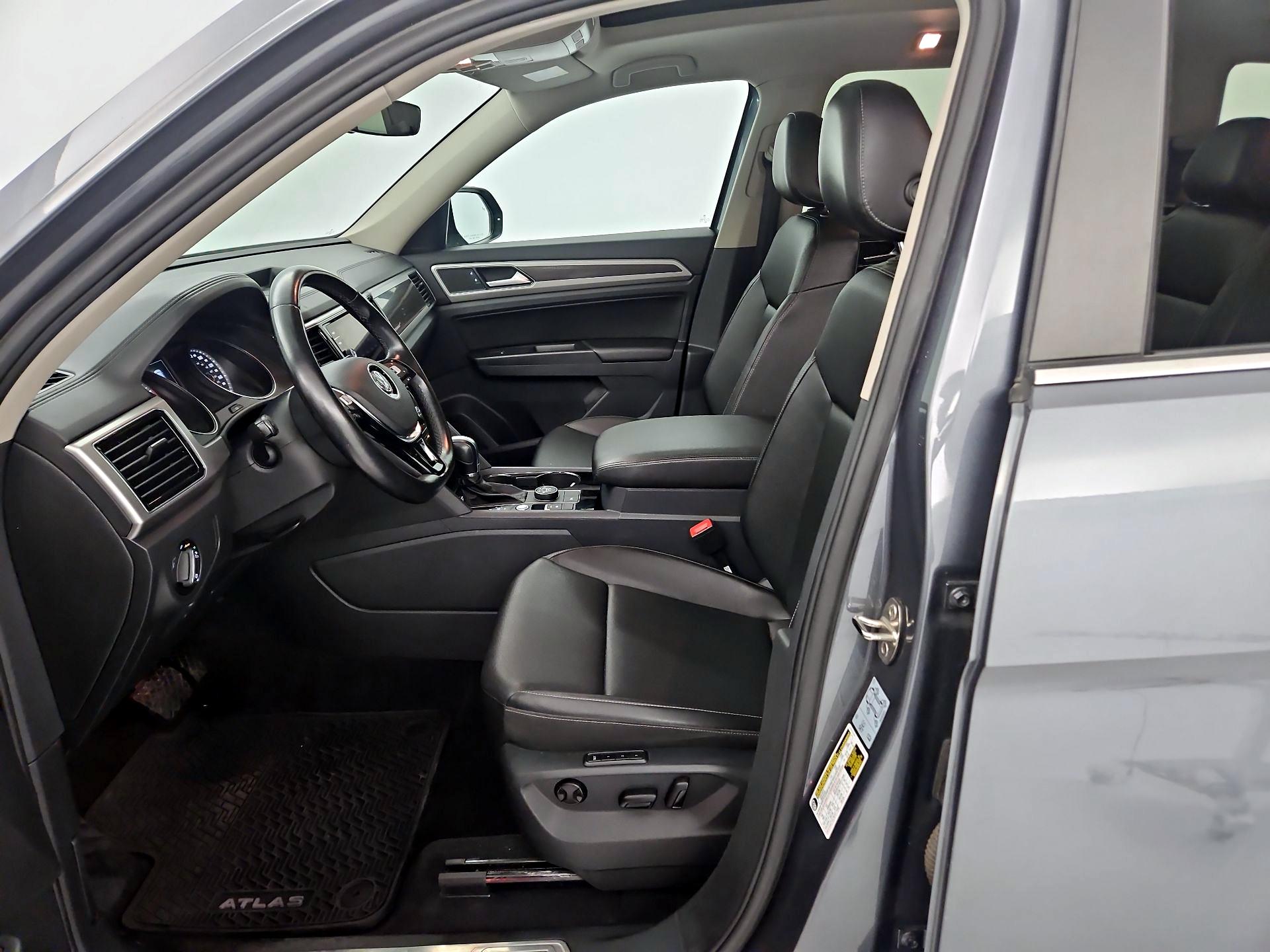Thumbnail: 2018 Volkswagen Atlas - 11