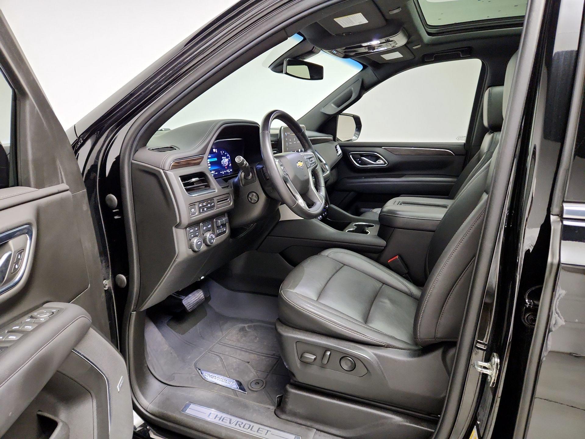 Thumbnail: 2022 Chevrolet Tahoe - 11