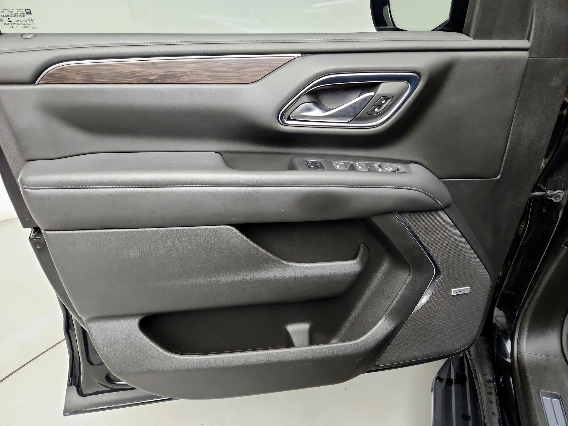 Thumbnail: 2022 Chevrolet Tahoe - 12