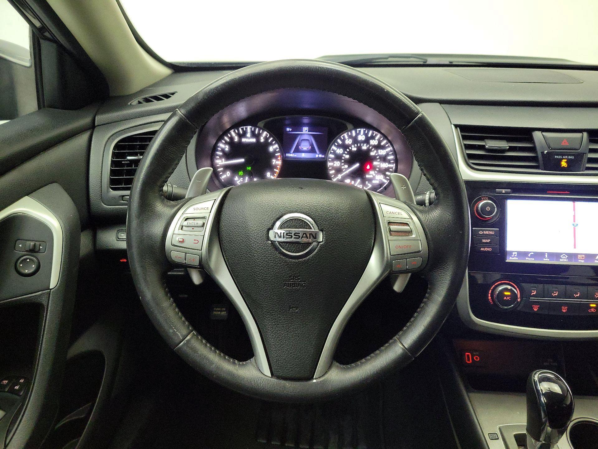 Thumbnail: 2018 Nissan Altima - 10