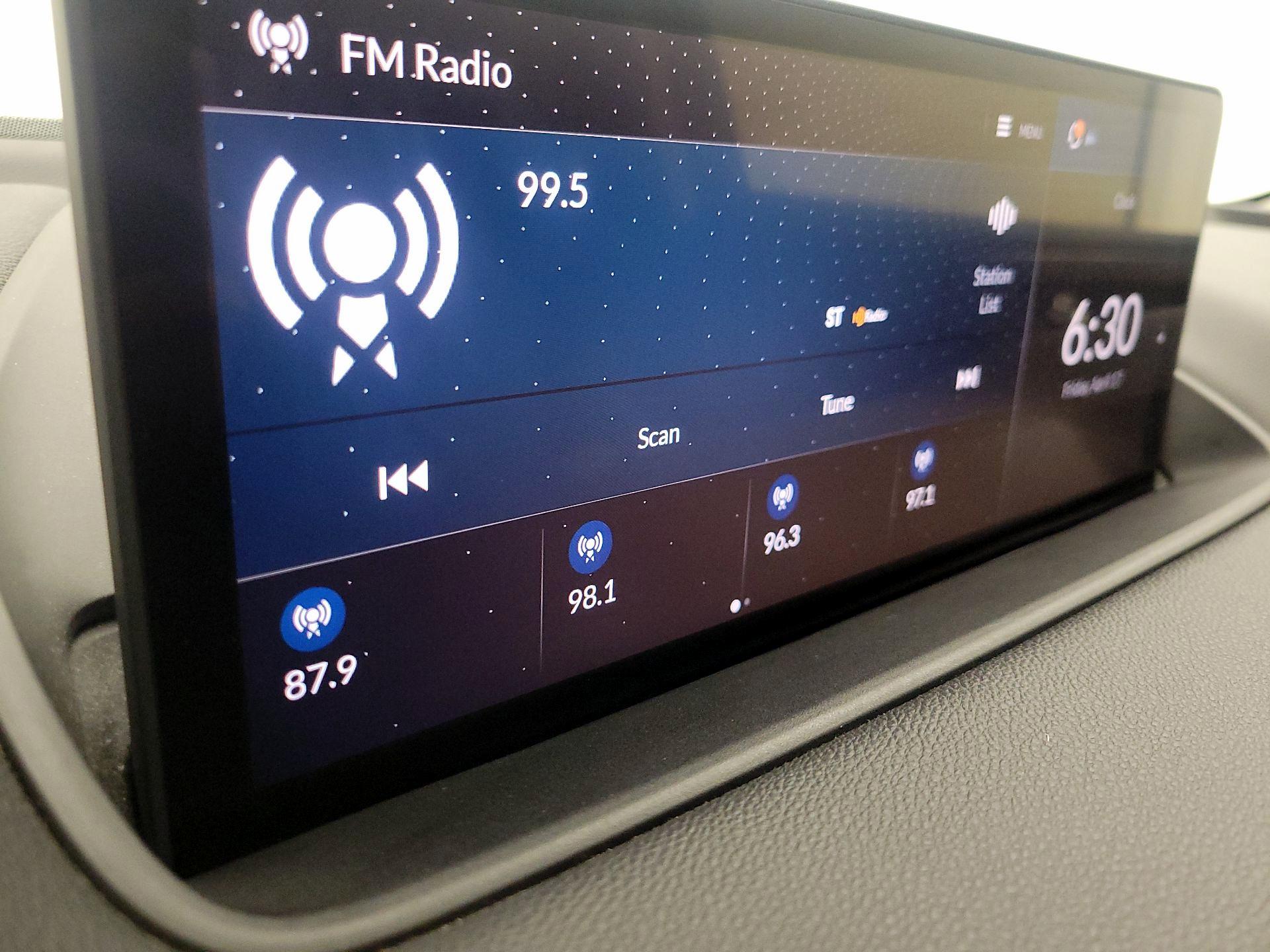 Thumbnail: 2024 Acura MDX - 15