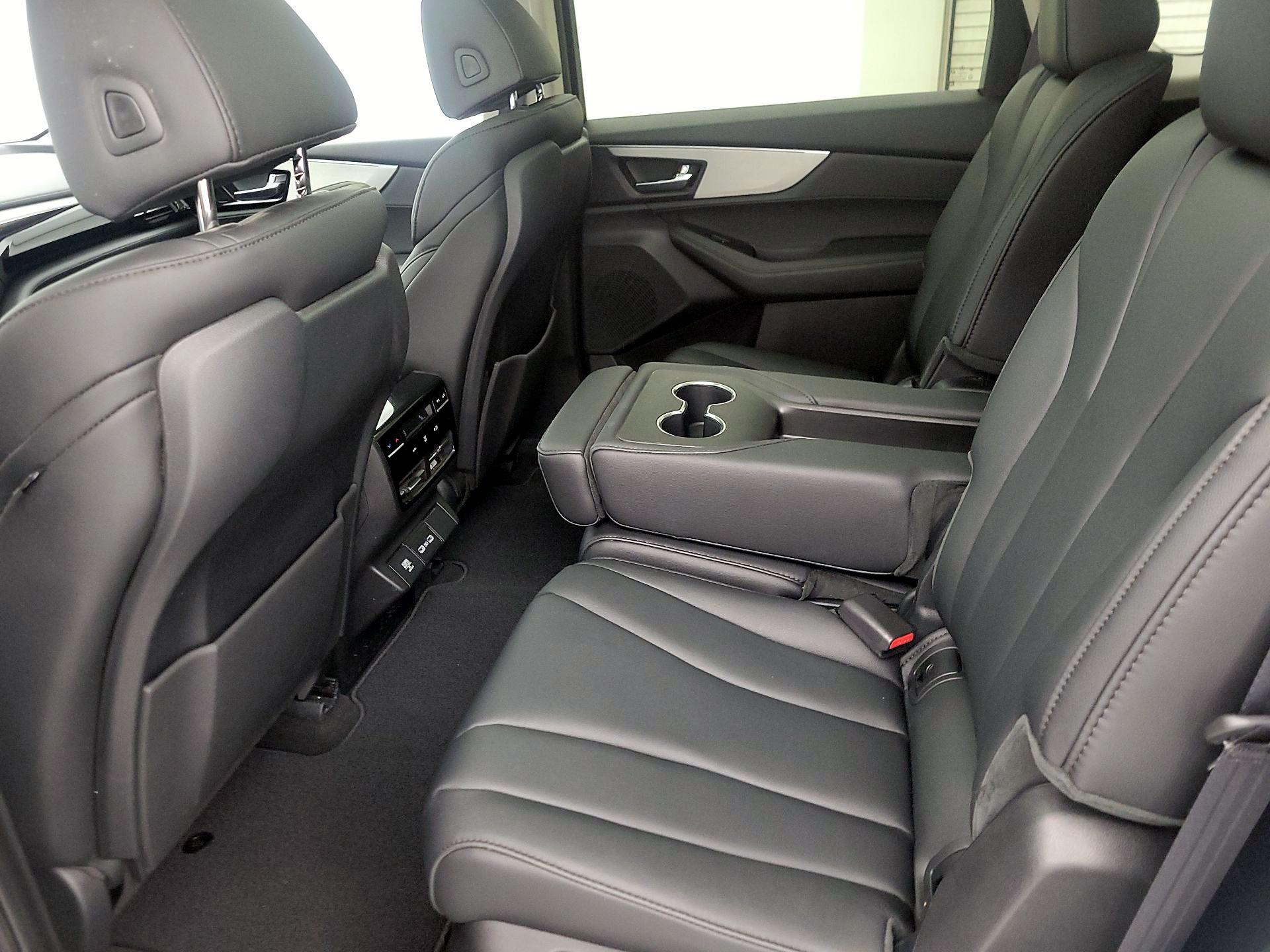 Thumbnail: 2024 Acura MDX - 20