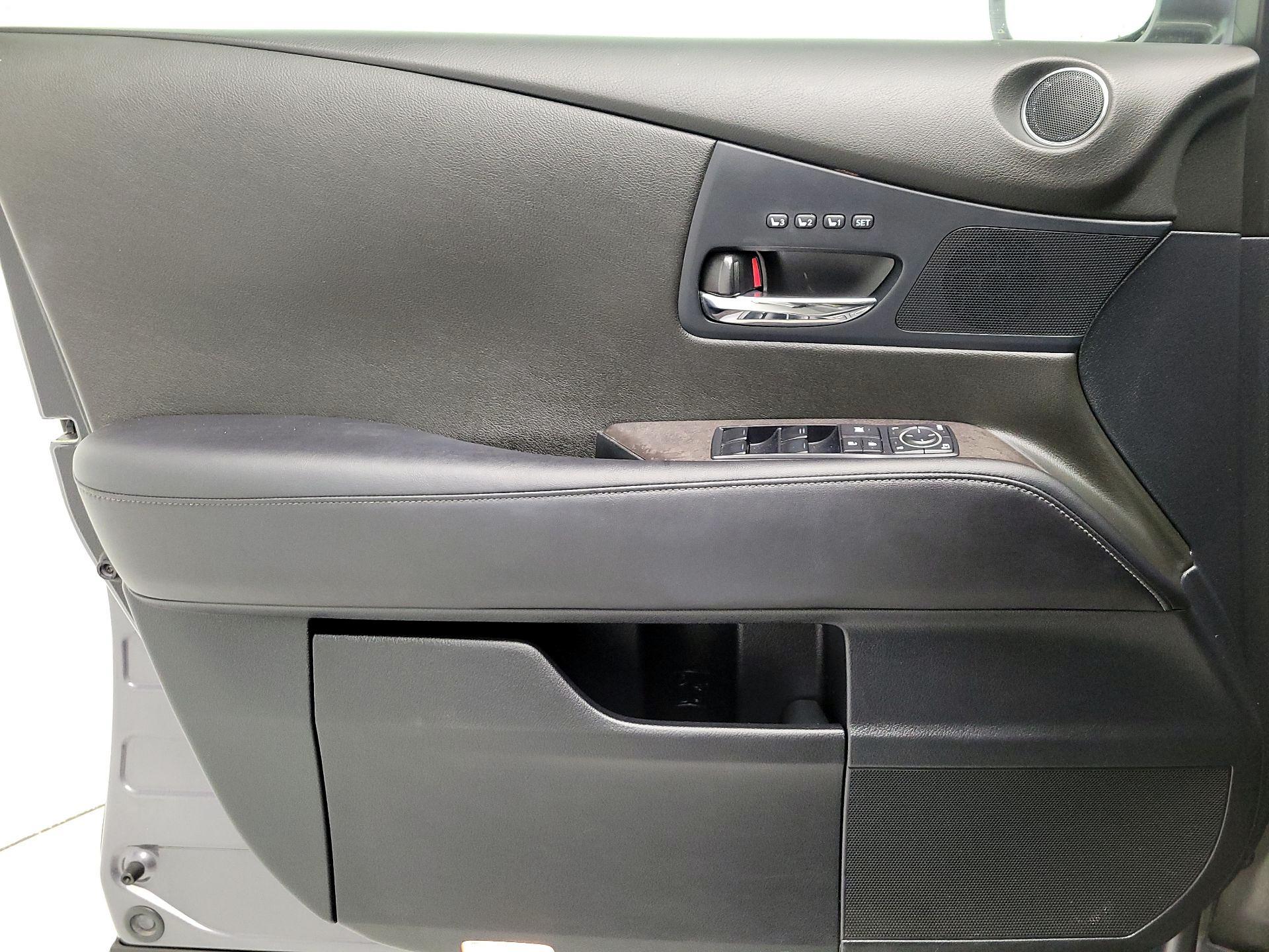 Thumbnail: 2015 Lexus RX - 12