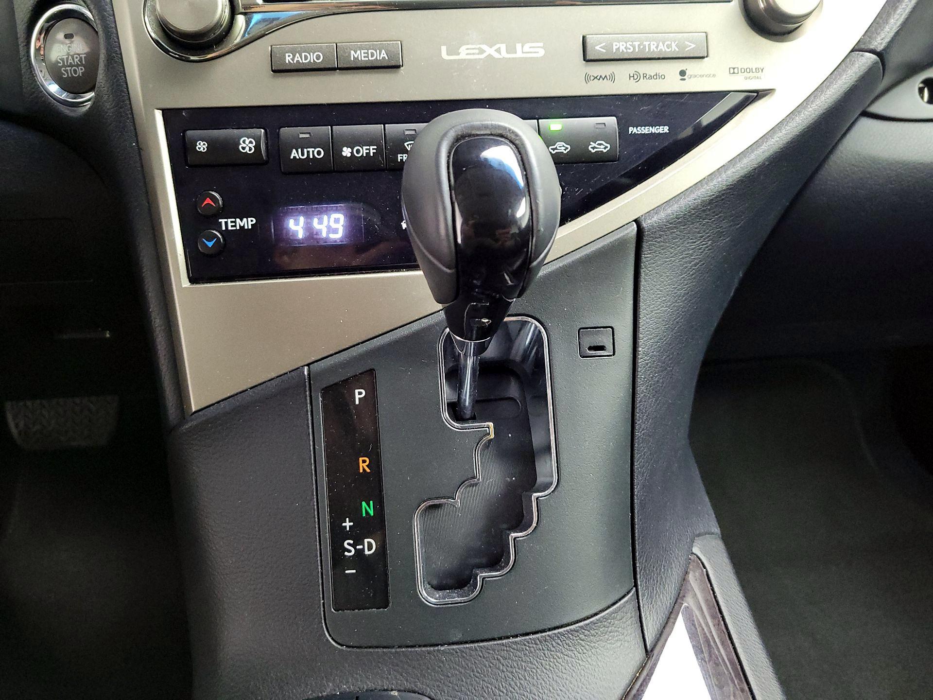 Thumbnail: 2015 Lexus RX - 15