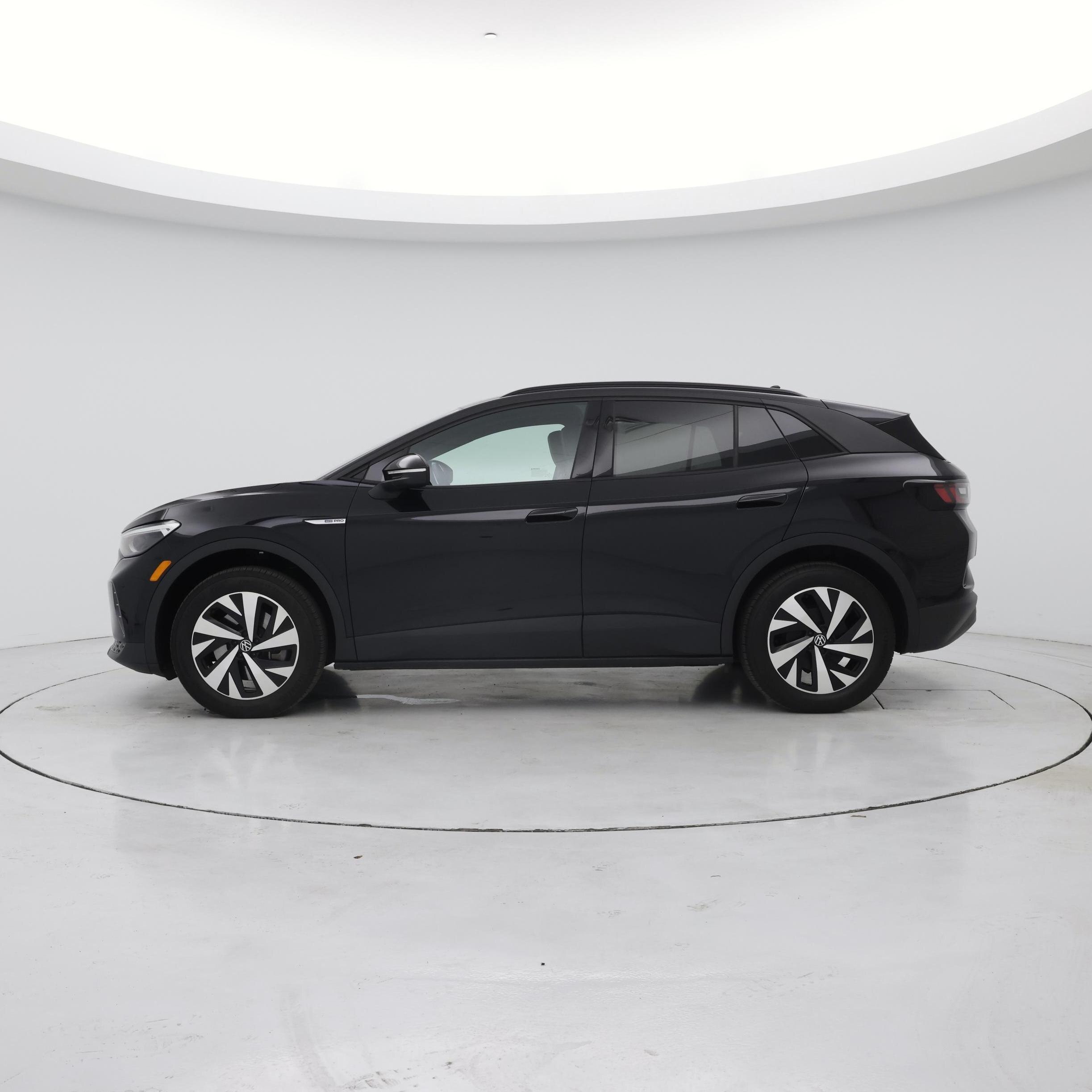 Thumbnail: 2023 Volkswagen ID.4 - 3
