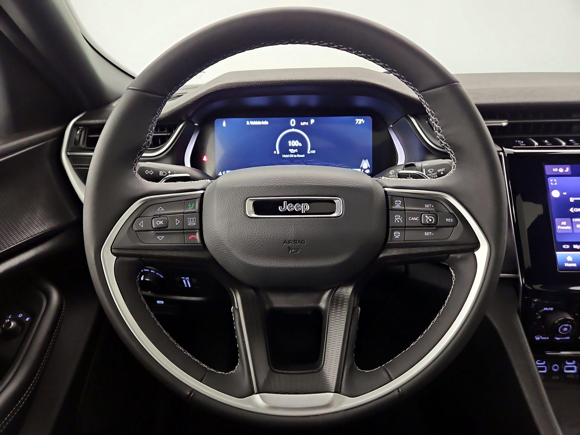 Thumbnail: 2025 Jeep Grand Cherokee - 10