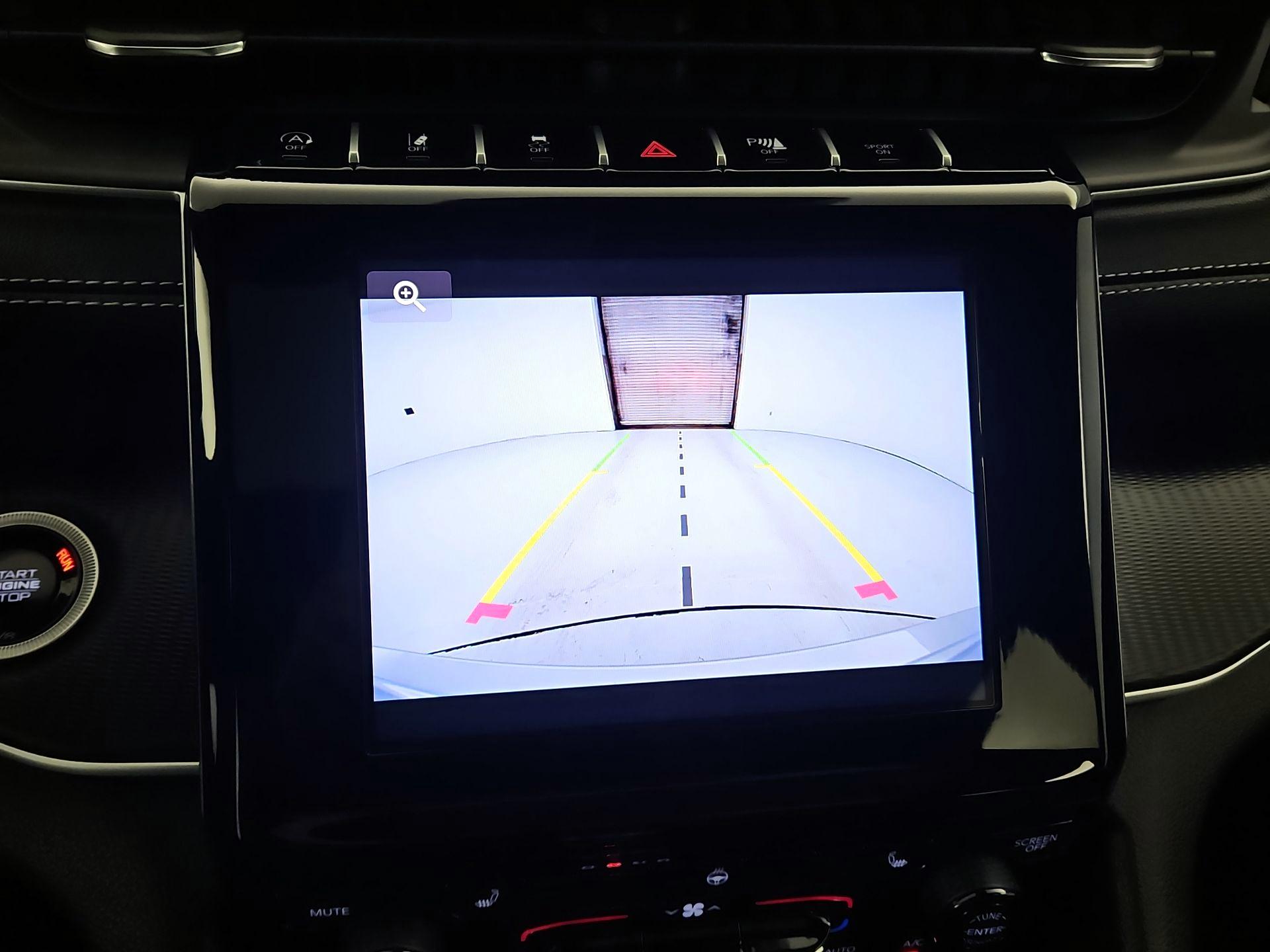 Thumbnail: 2025 Jeep Grand Cherokee - 14