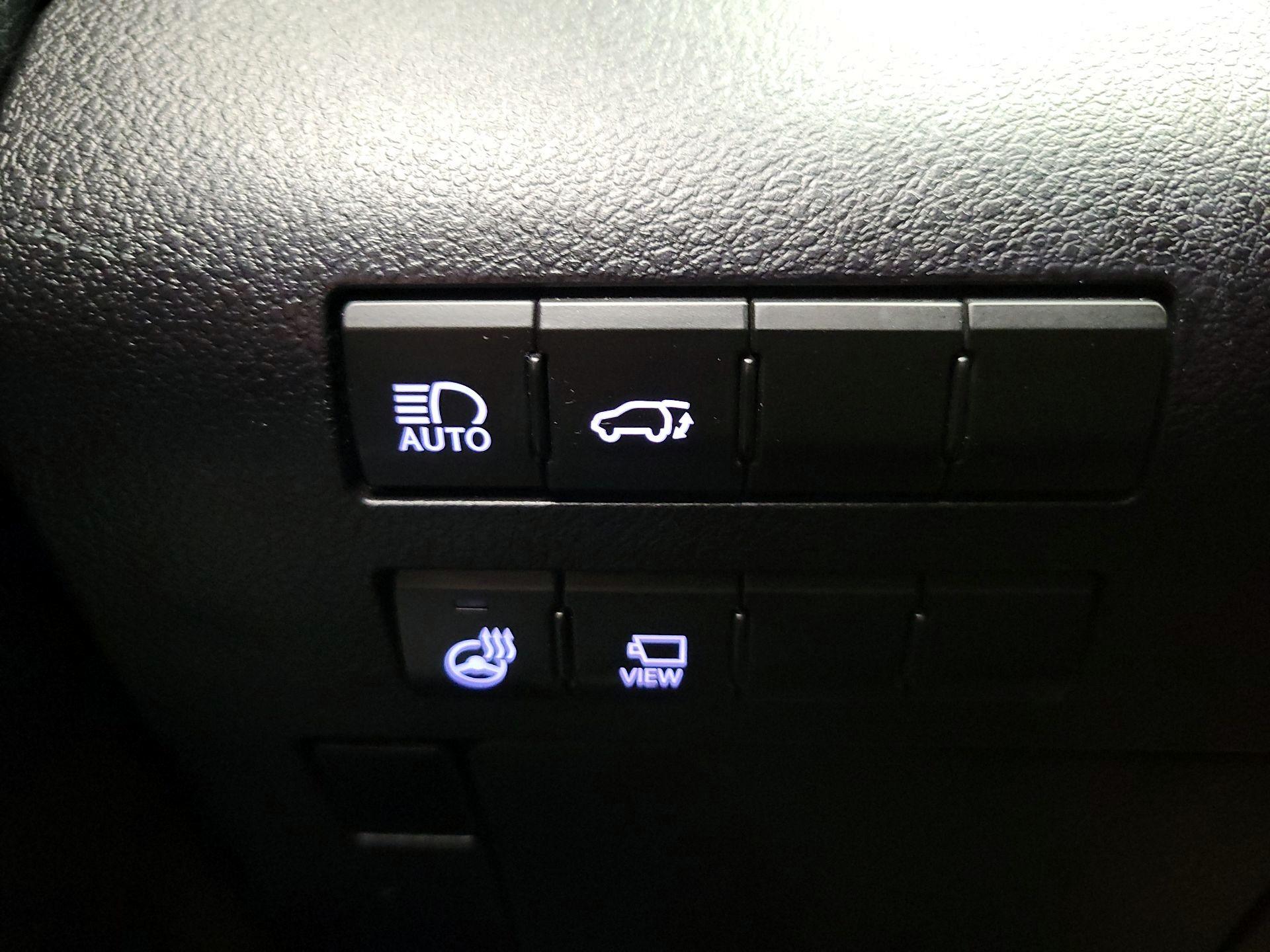 Thumbnail: 2021 Lexus RX - 13