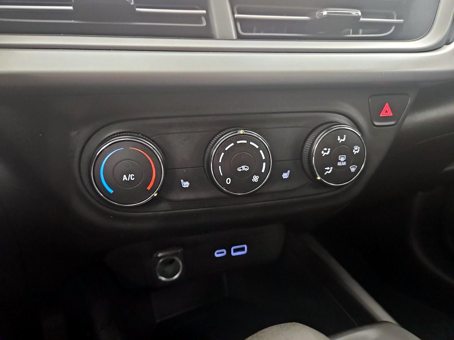 Thumbnail: 2025 Chevrolet Trax - 16