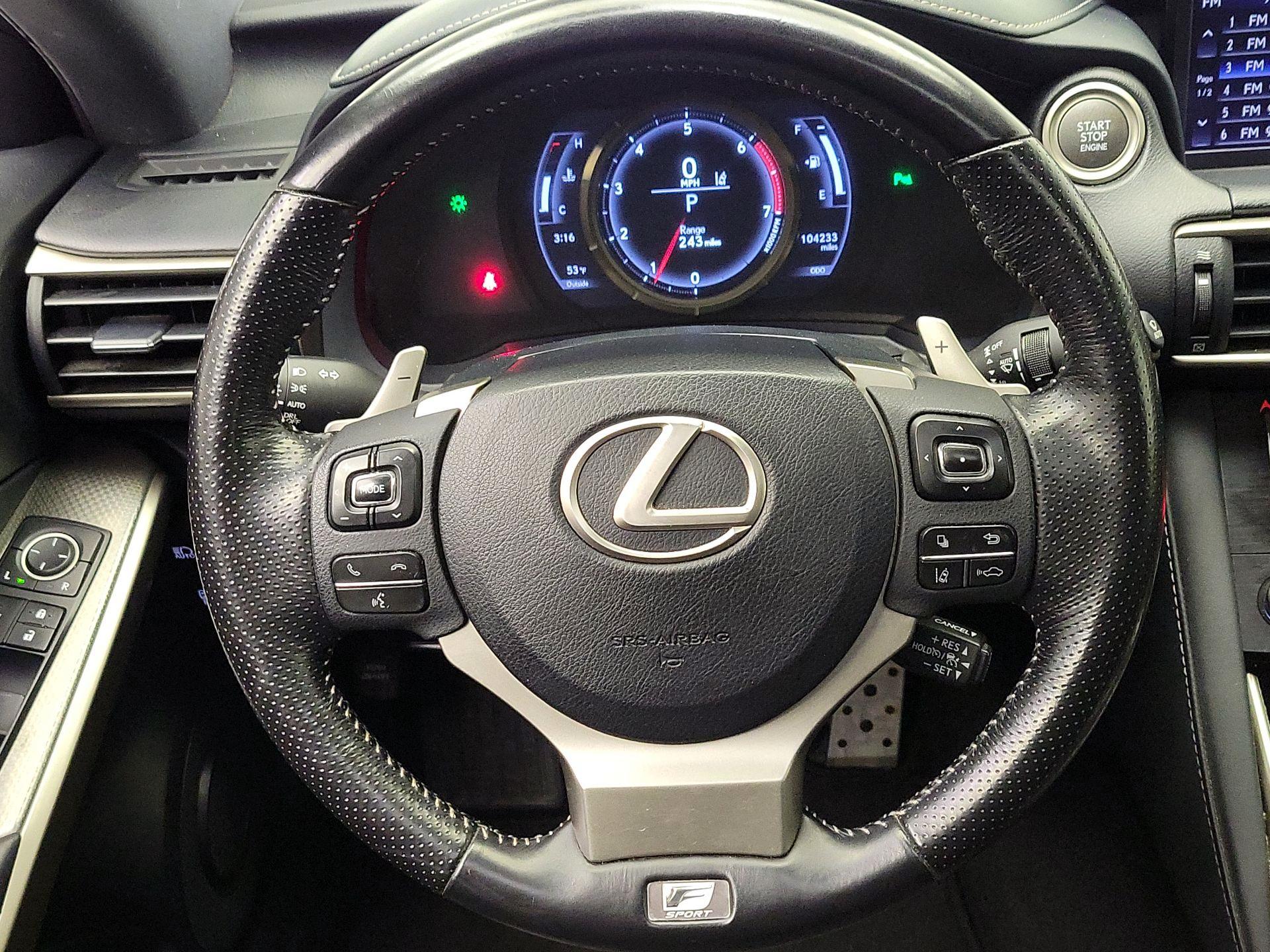 Thumbnail: 2018 Lexus IS - 10