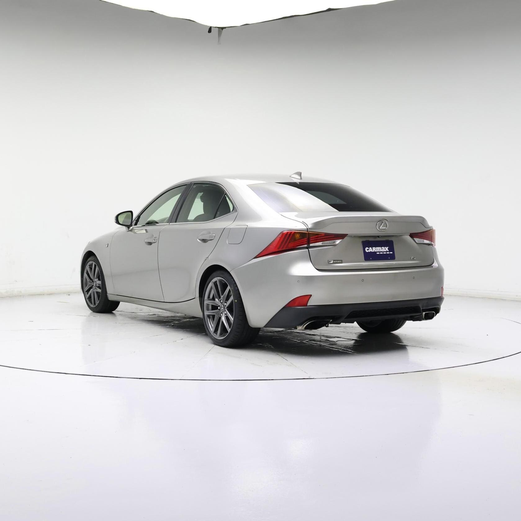 Thumbnail: 2018 Lexus IS - 2