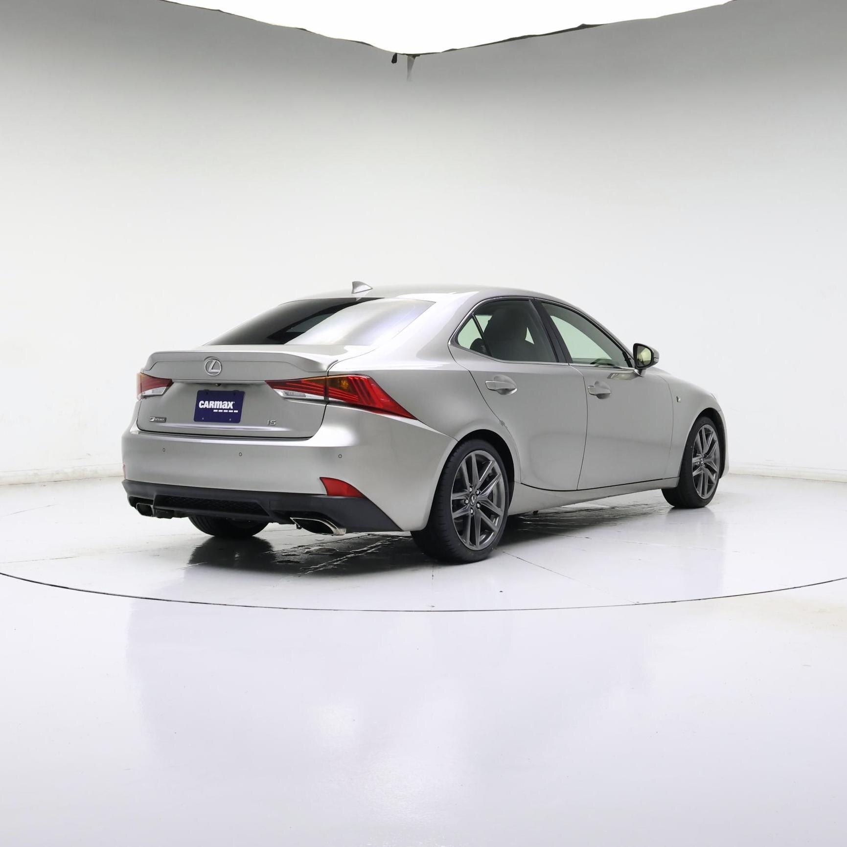 Thumbnail: 2018 Lexus IS - 8