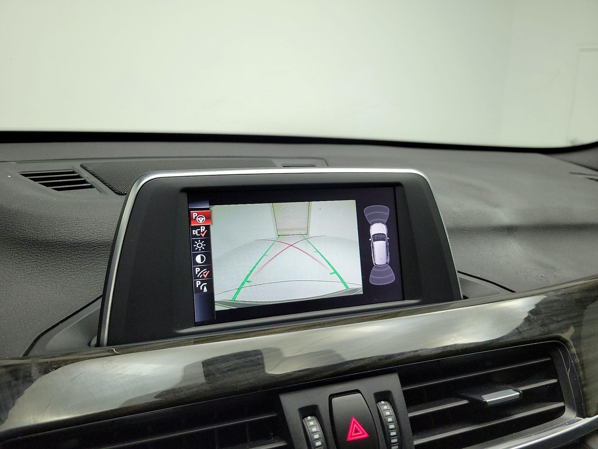 Thumbnail: 2017 BMW X1 - 14