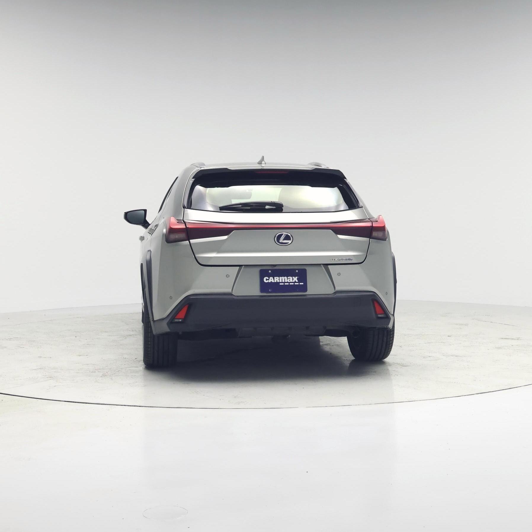 Thumbnail: 2020 Lexus UX - 6