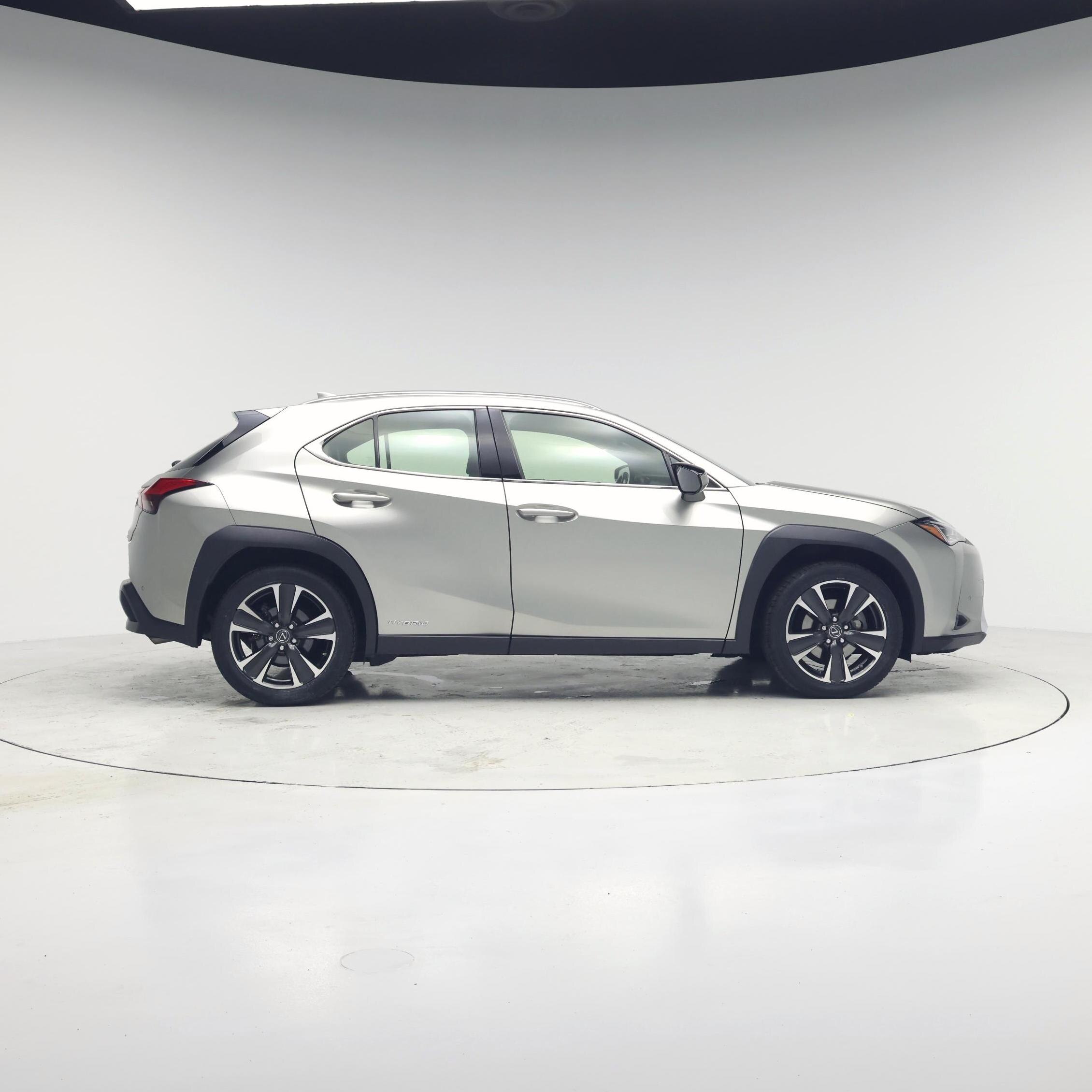 Thumbnail: 2020 Lexus UX - 7