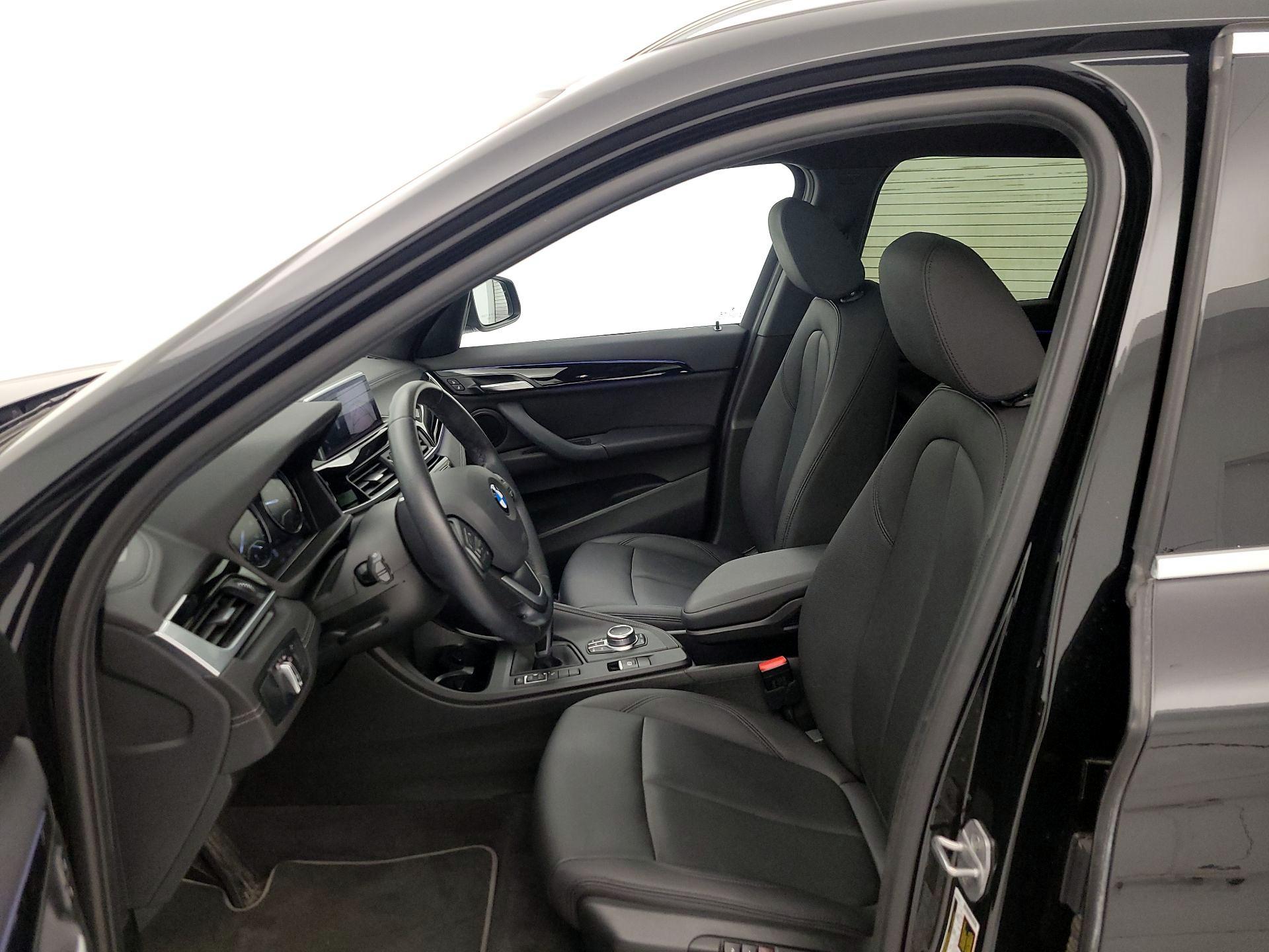 Thumbnail: 2021 BMW X1 - 11