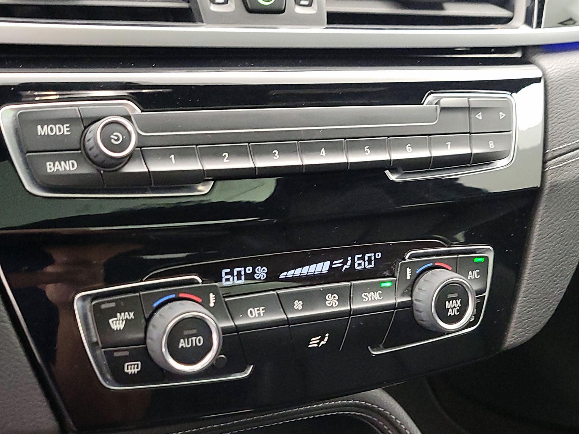 Thumbnail: 2021 BMW X1 - 16