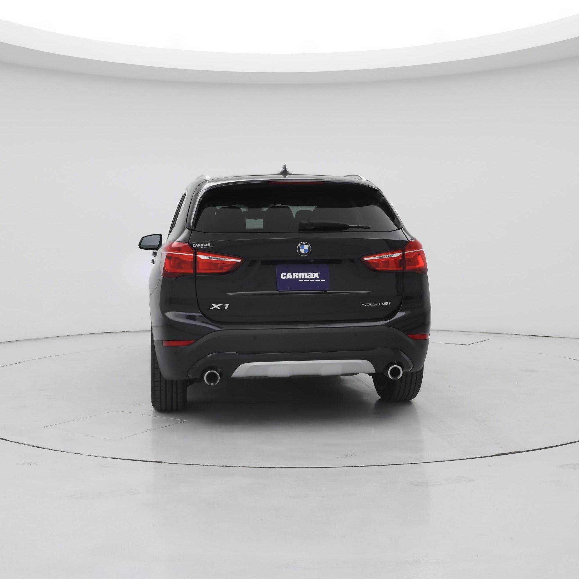 Thumbnail: 2021 BMW X1 - 6