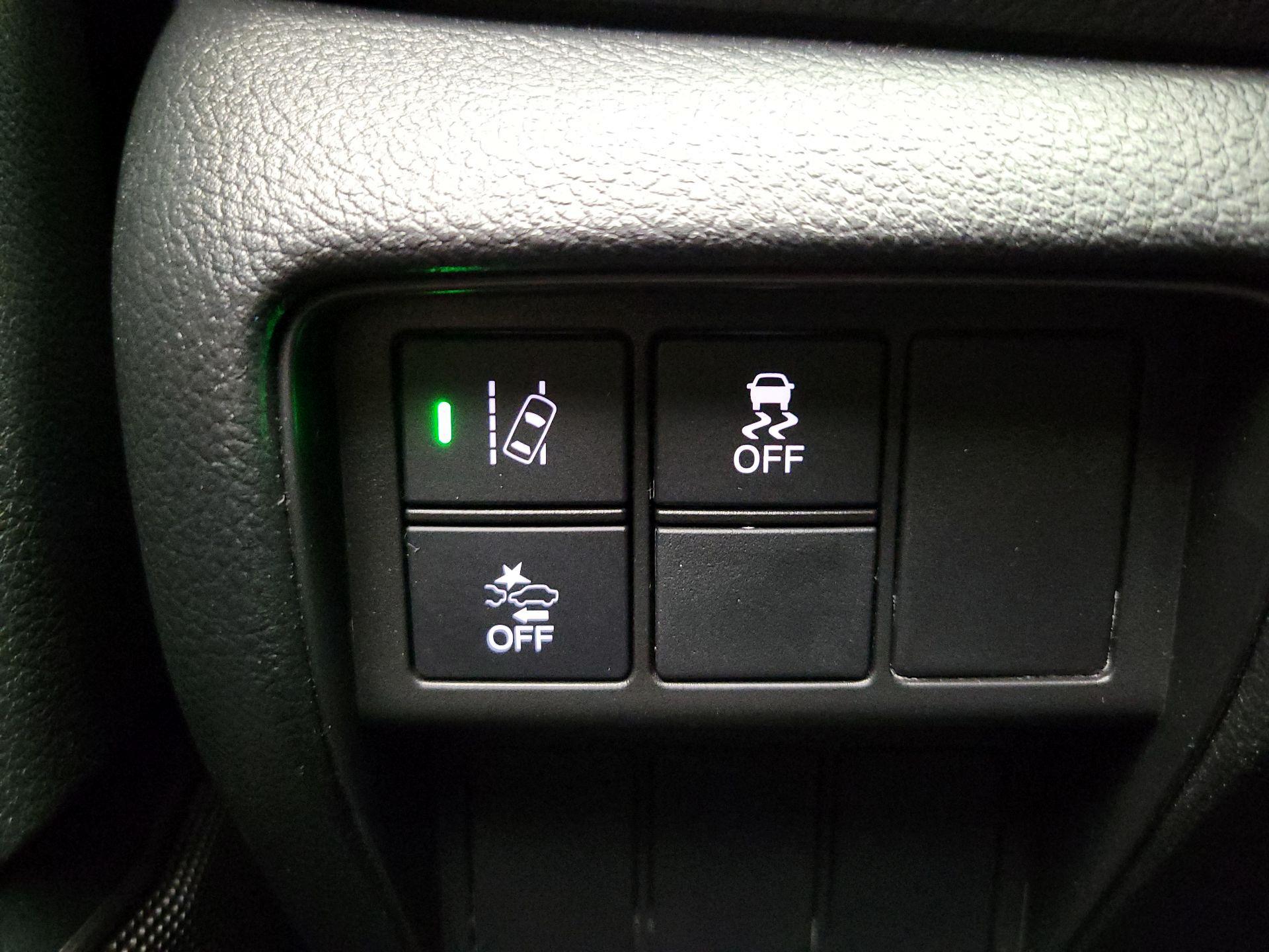 Thumbnail: 2019 Honda CR-V - 13