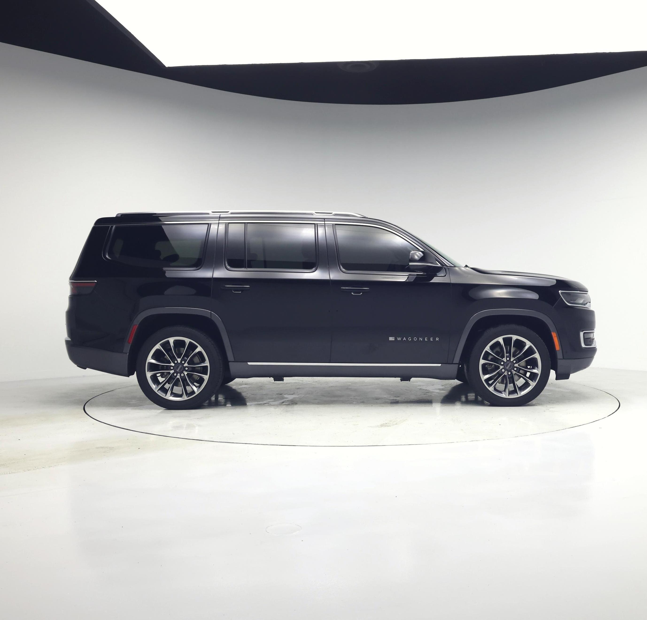 Thumbnail: 2022 Jeep Wagoneer - 7