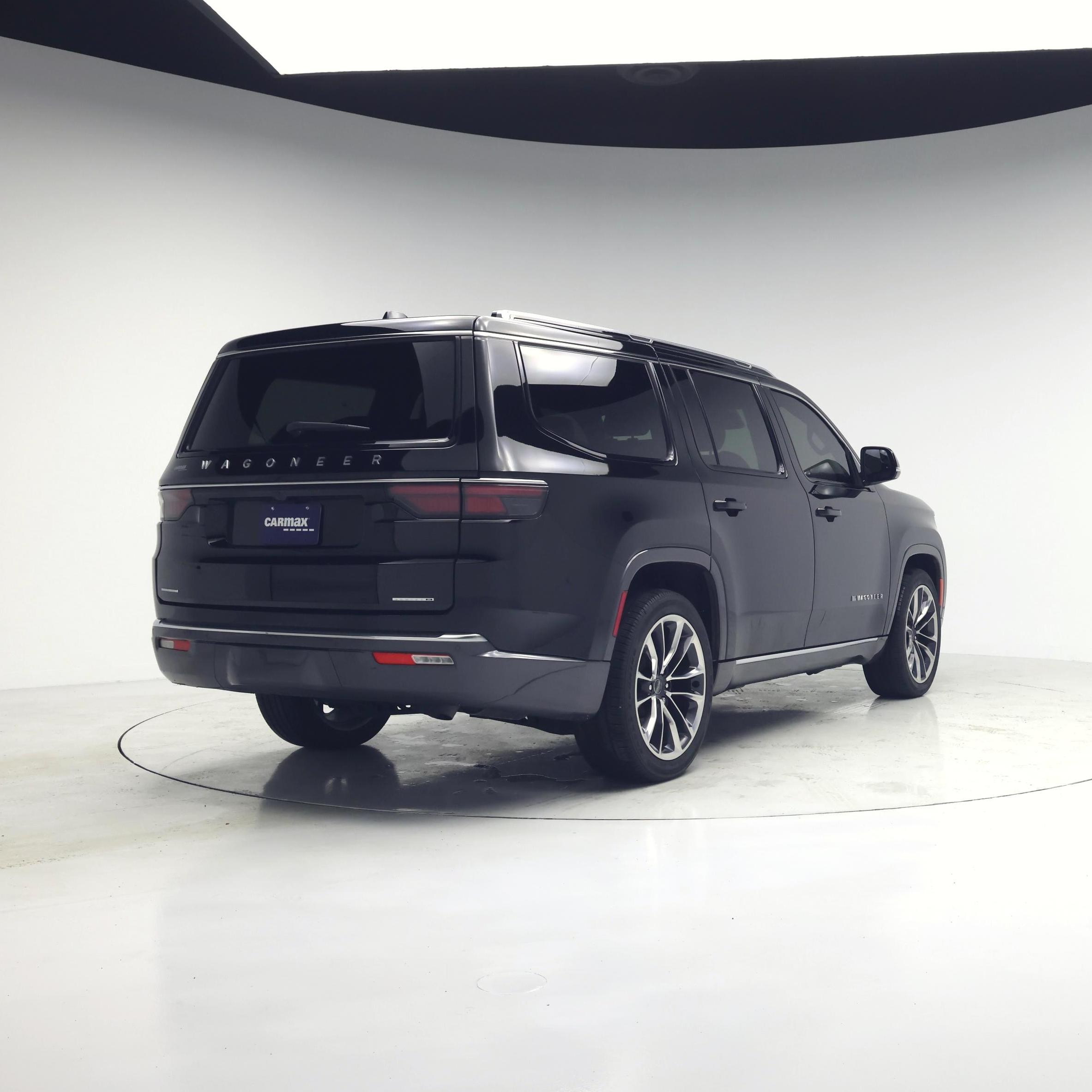 Thumbnail: 2022 Jeep Wagoneer - 8